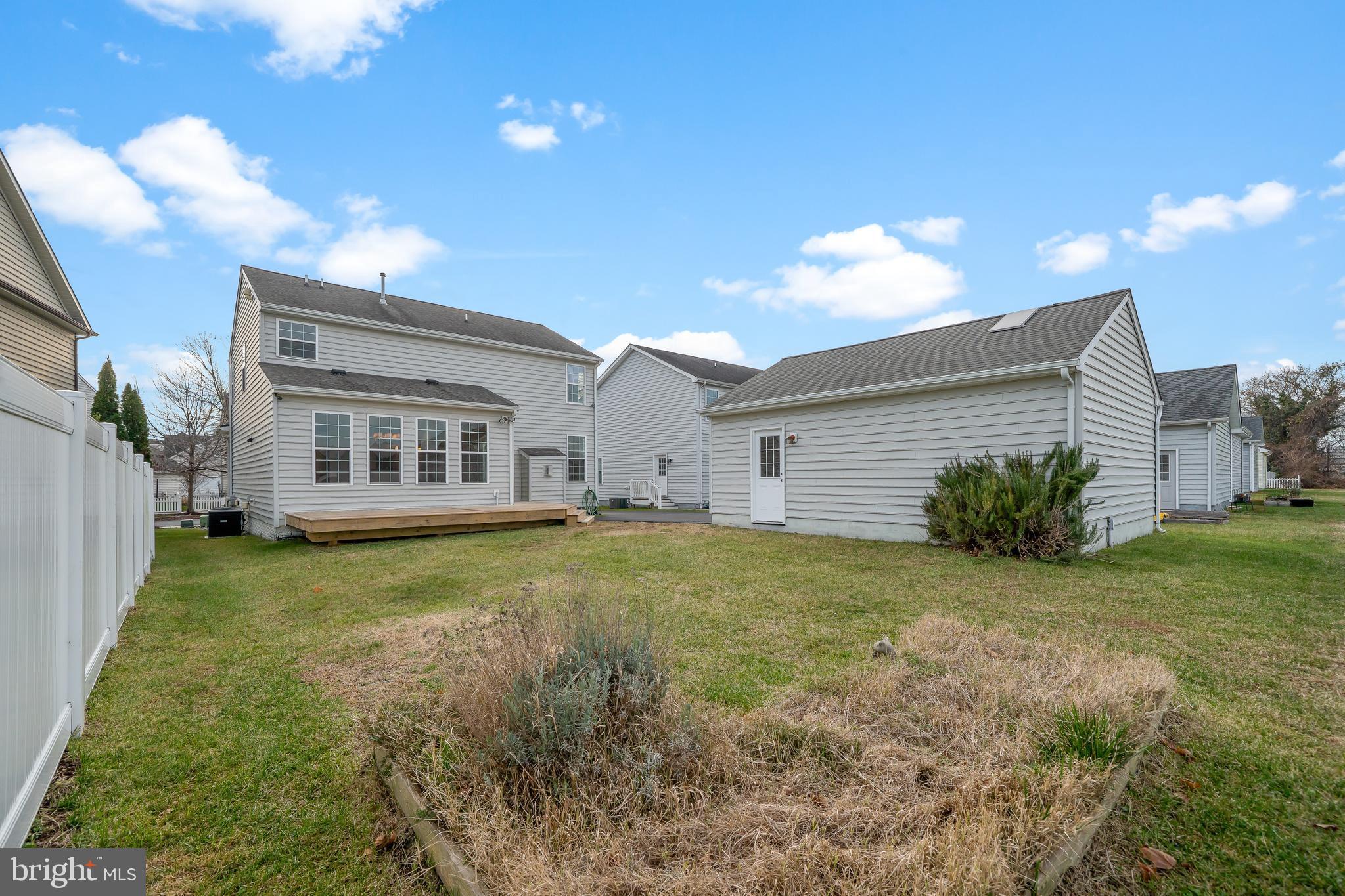 CANNERY VILLAGE - Residential