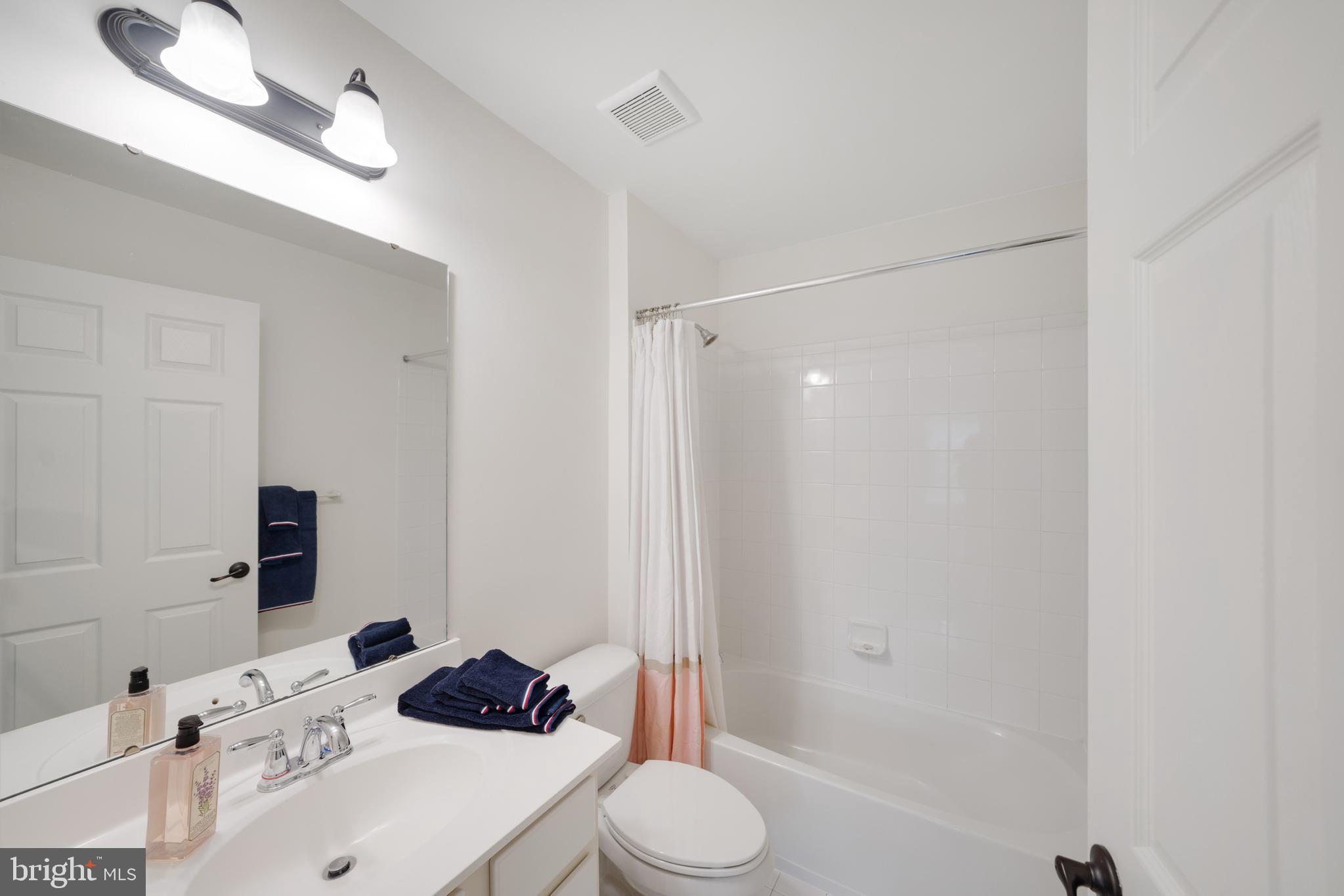 CANNERY VILLAGE - Residential