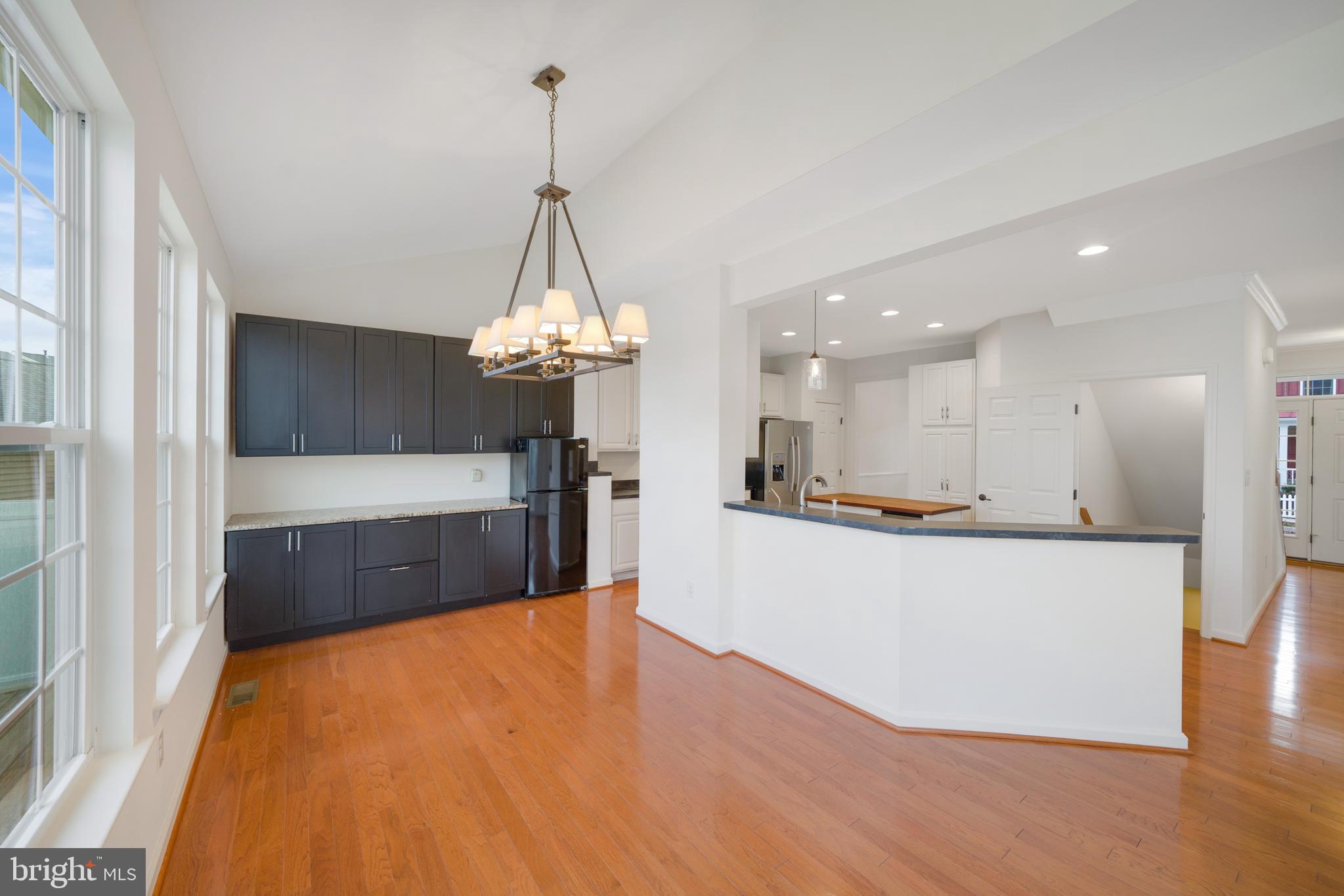 CANNERY VILLAGE - Residential