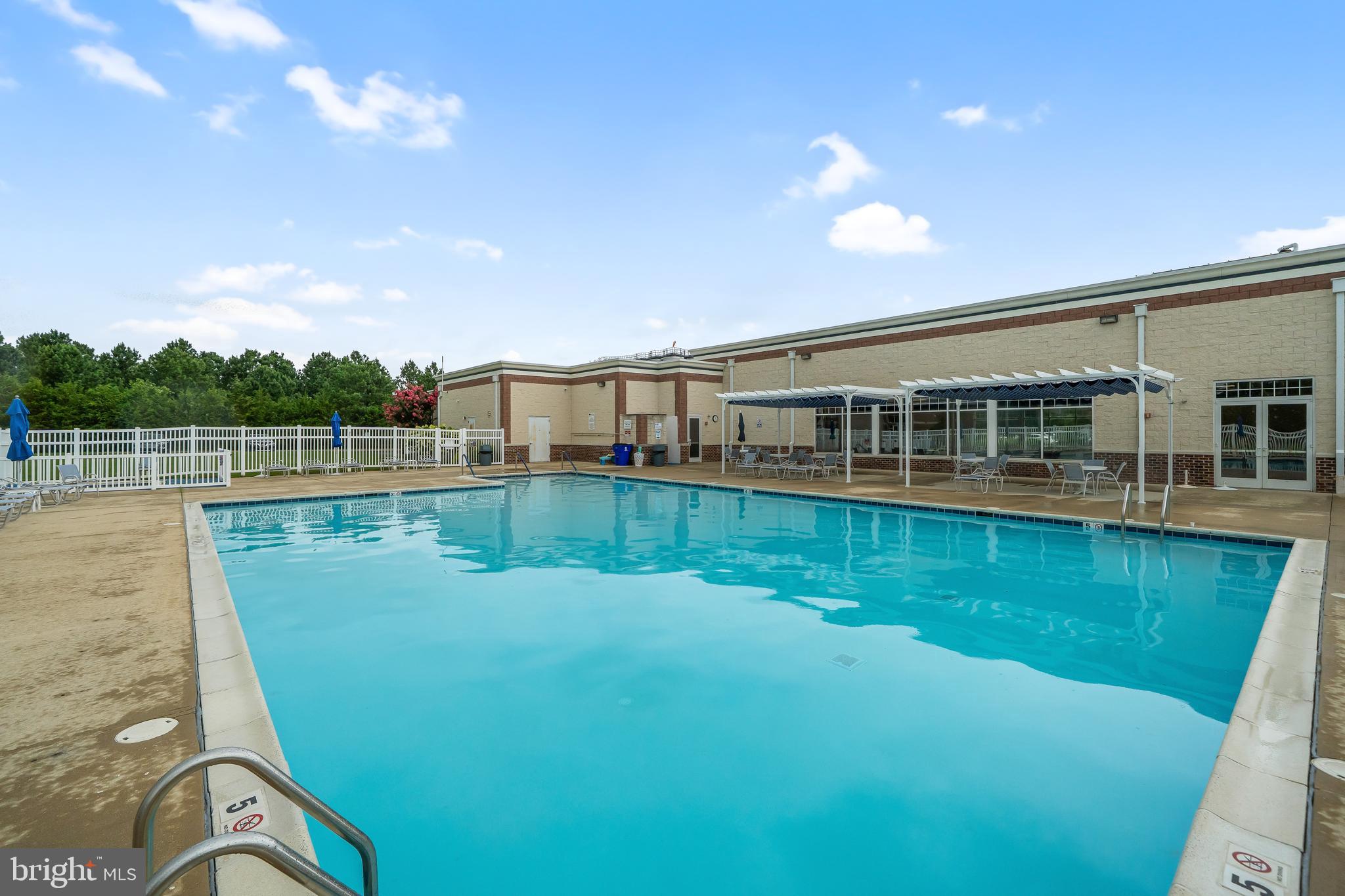 CANNERY VILLAGE - Residential