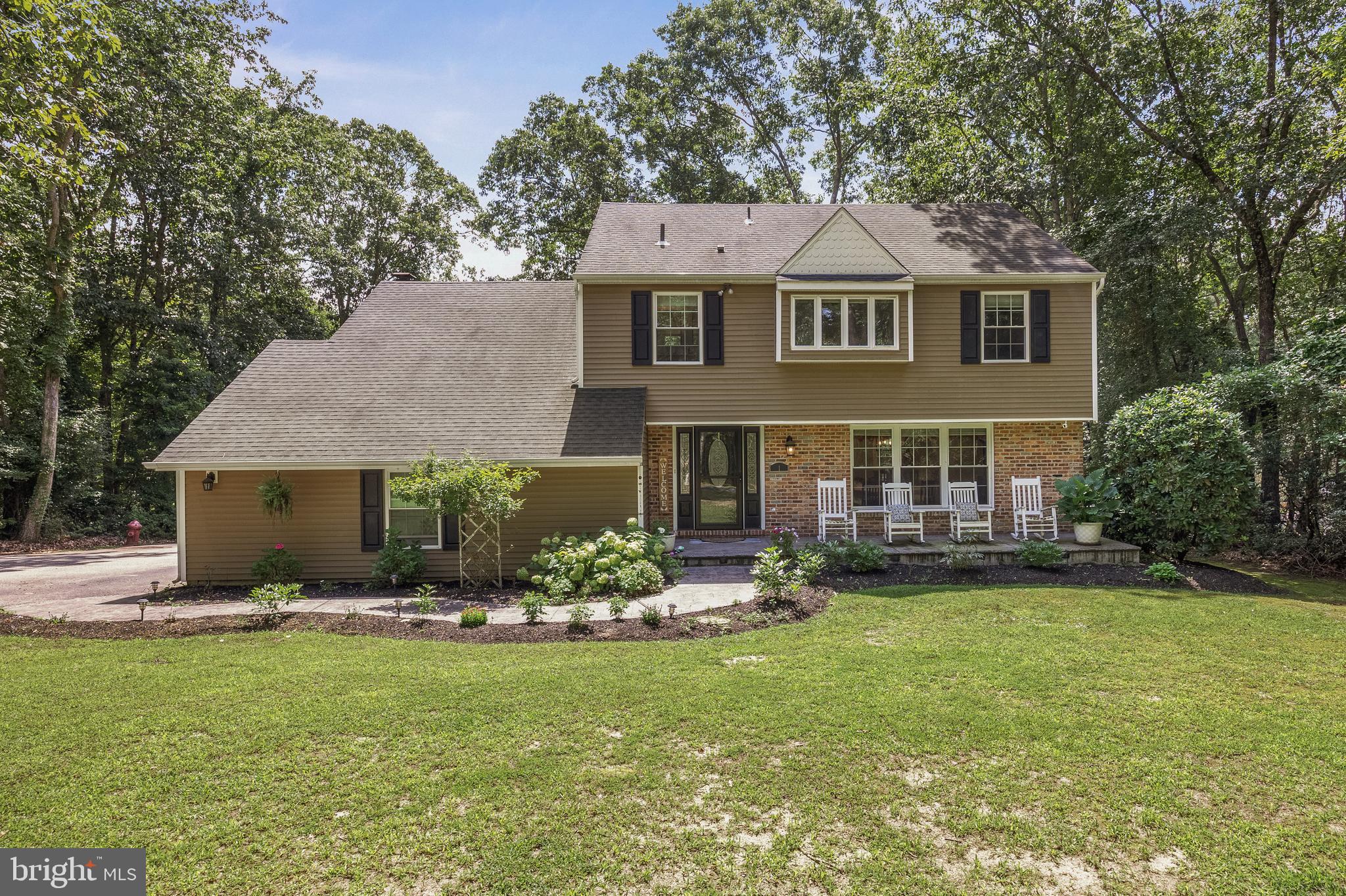 1 CORSHAM DRIVE