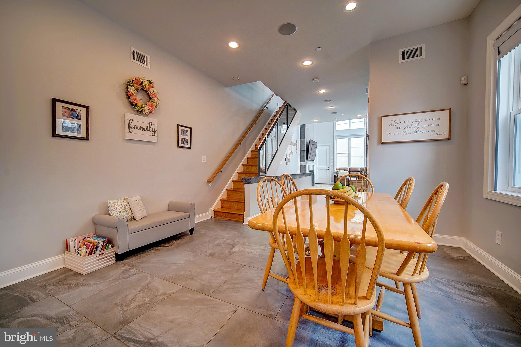 FISHTOWN - Residential