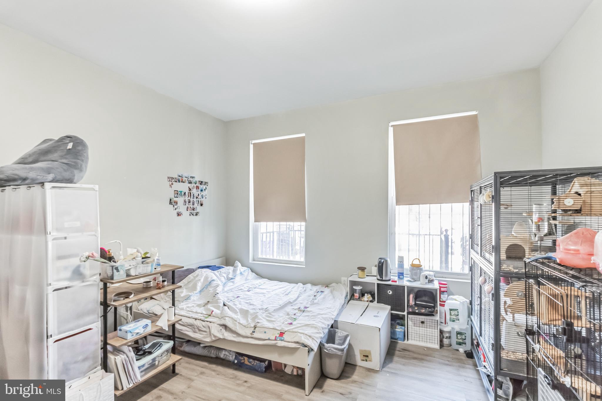 UNIVERSITY CITY - Residential Lease