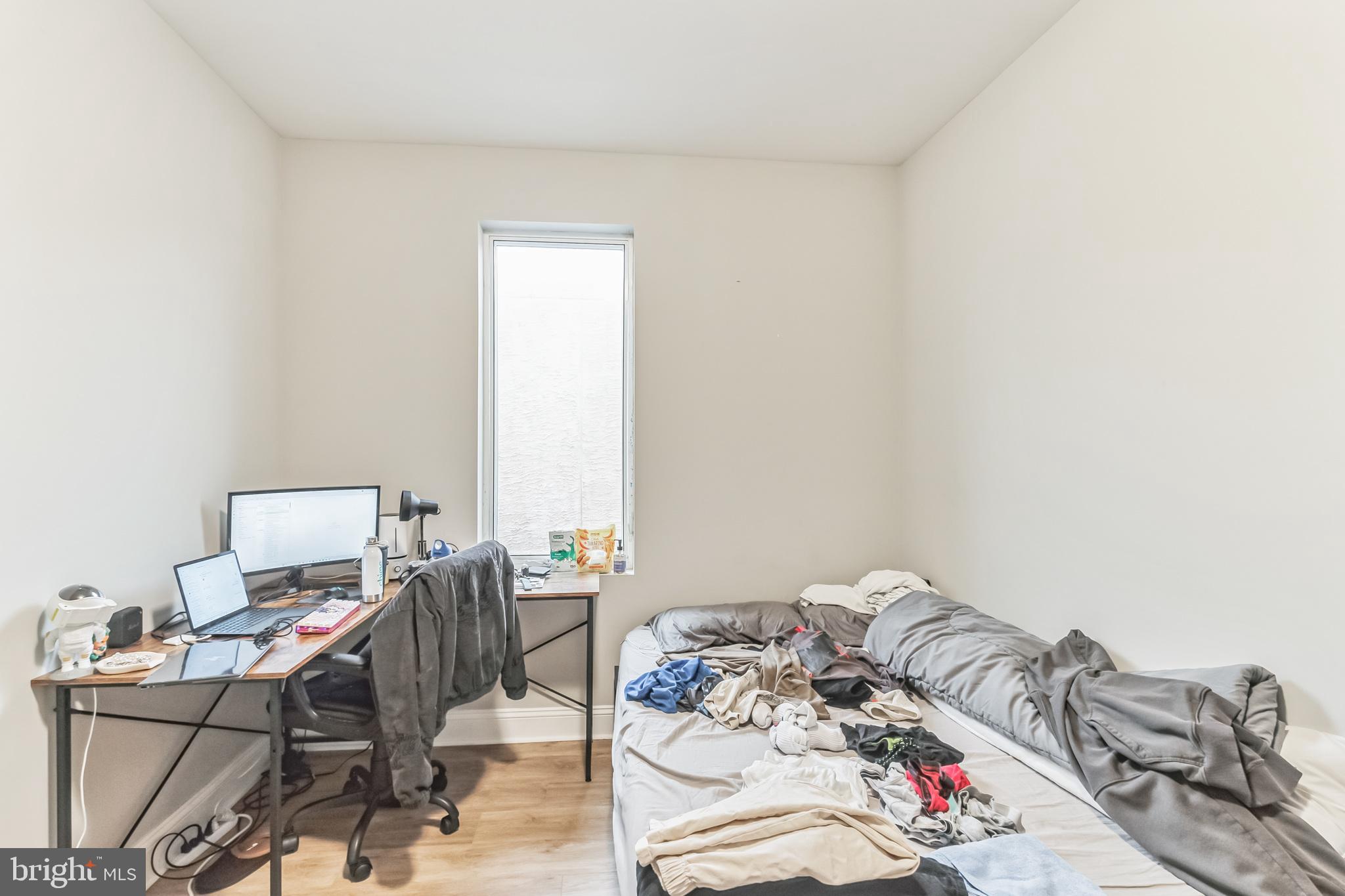 UNIVERSITY CITY - Residential Lease