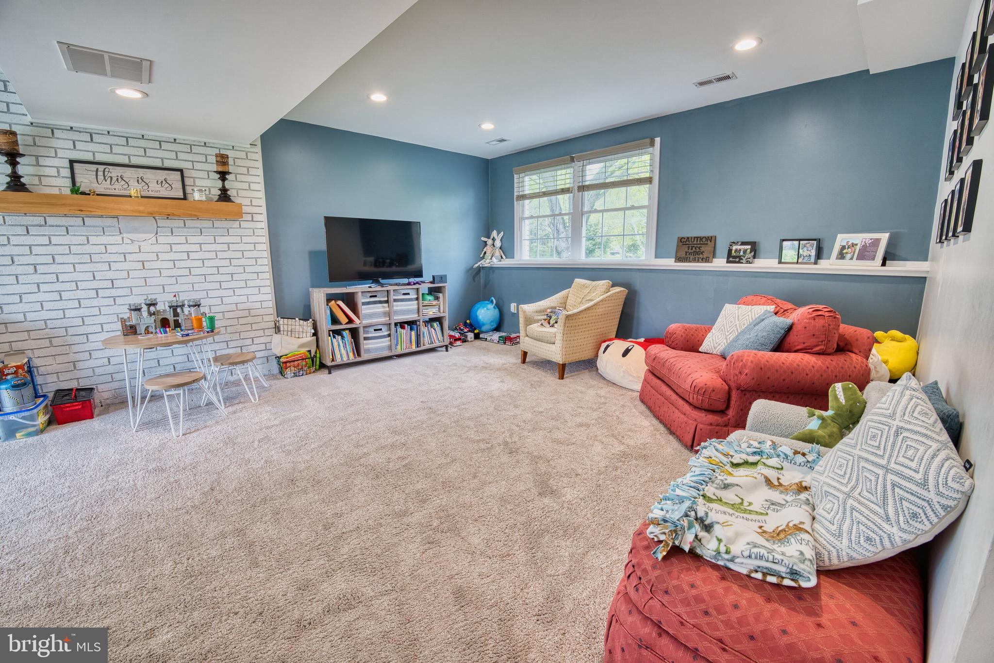 LONG CREEK - Residential