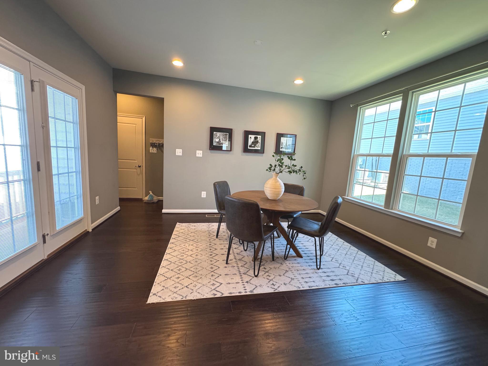 CABIN BRANCH - Residential