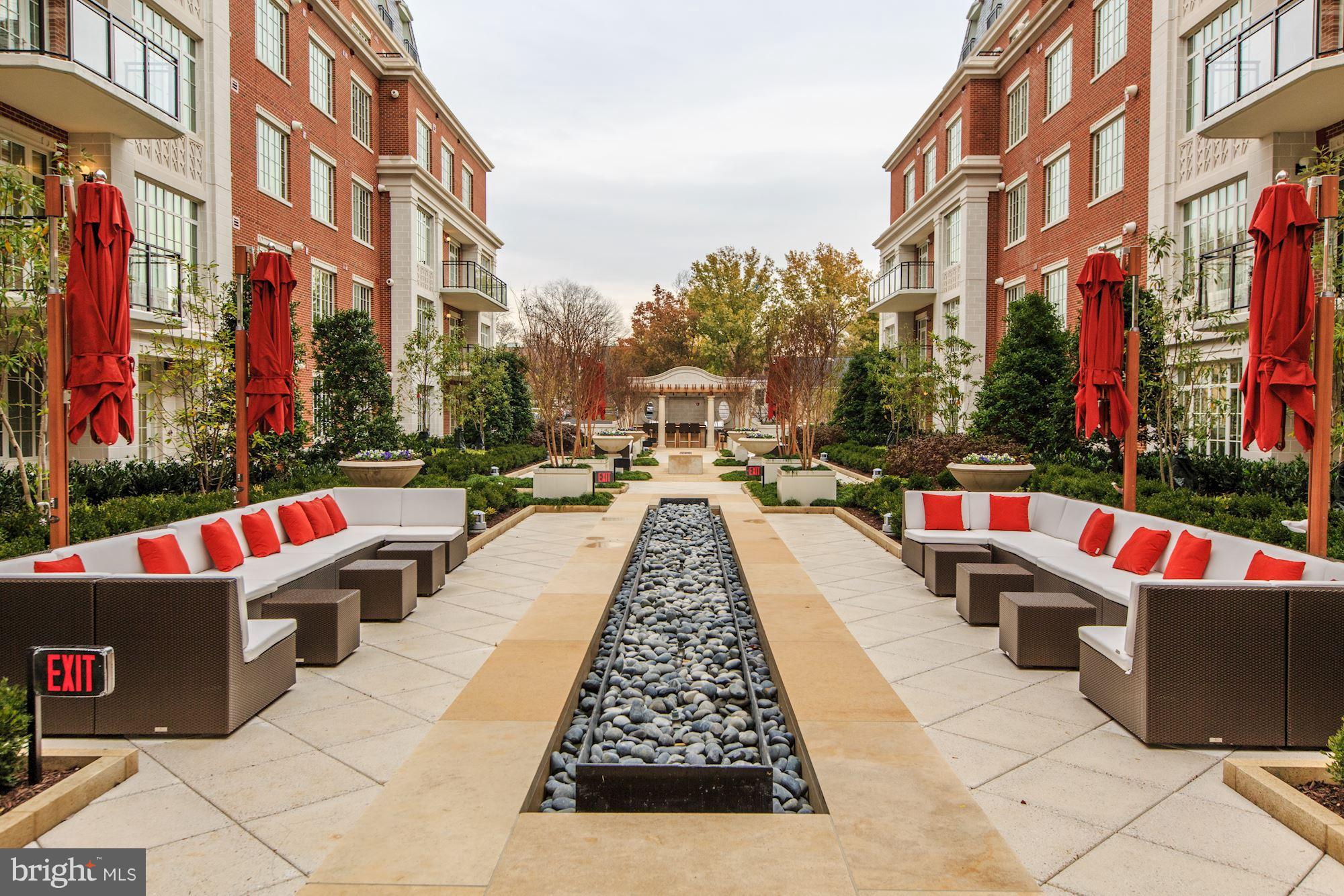 THE SIGNET - Residential Lease