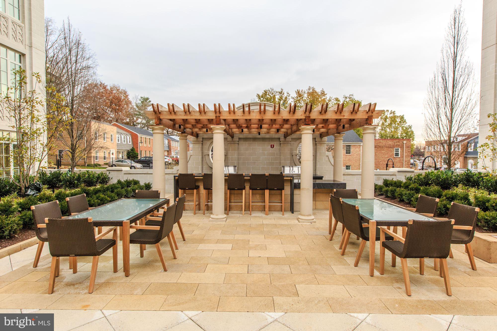 THE SIGNET - Residential Lease