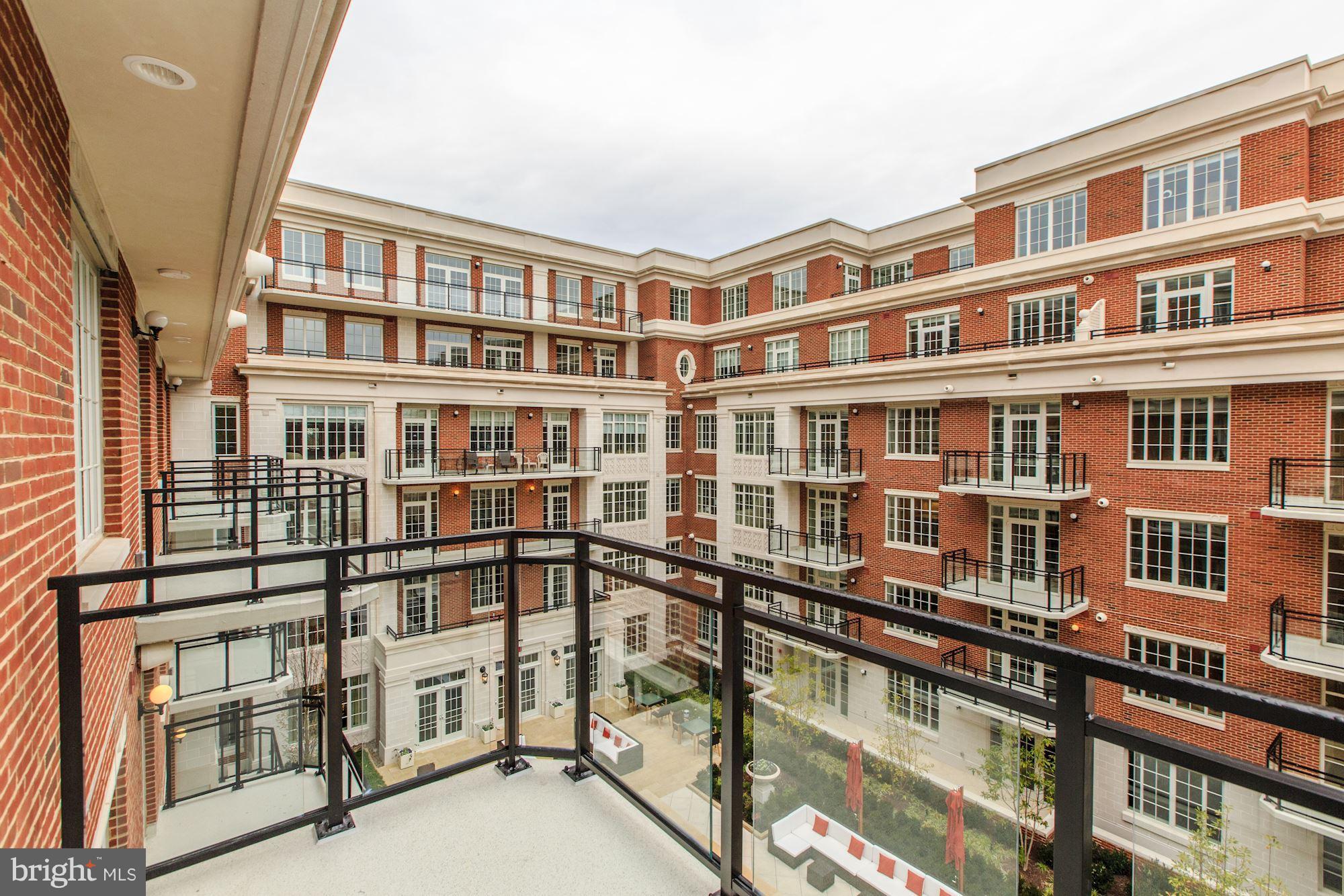 THE SIGNET - Residential Lease