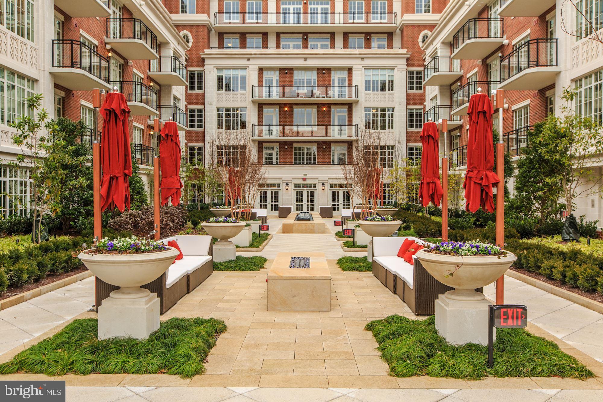 THE SIGNET - Residential Lease