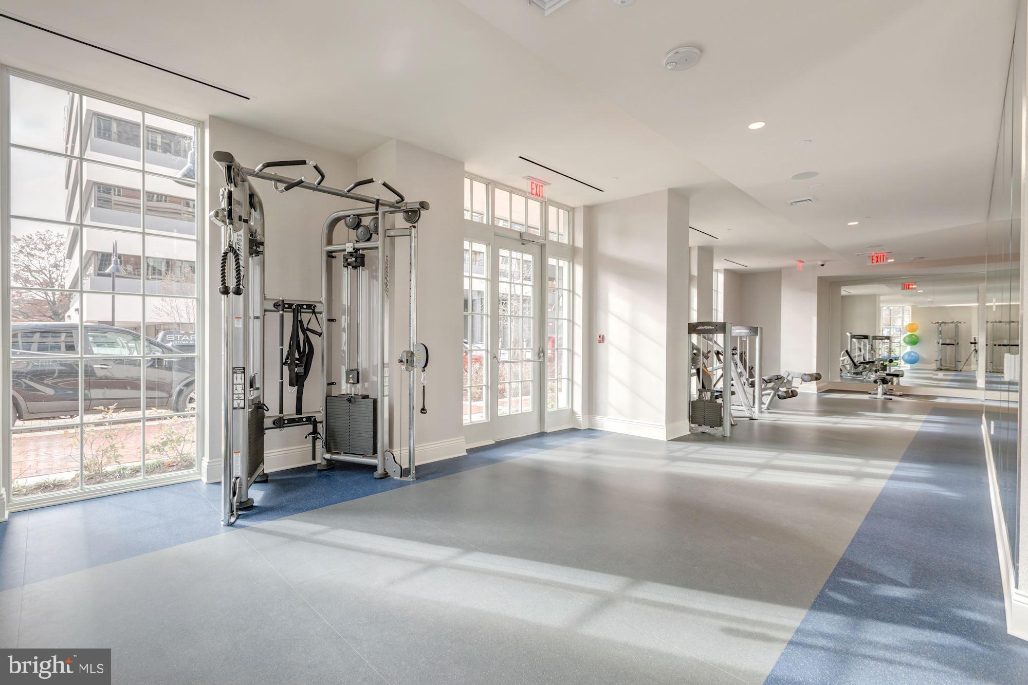 THE SIGNET - Residential Lease