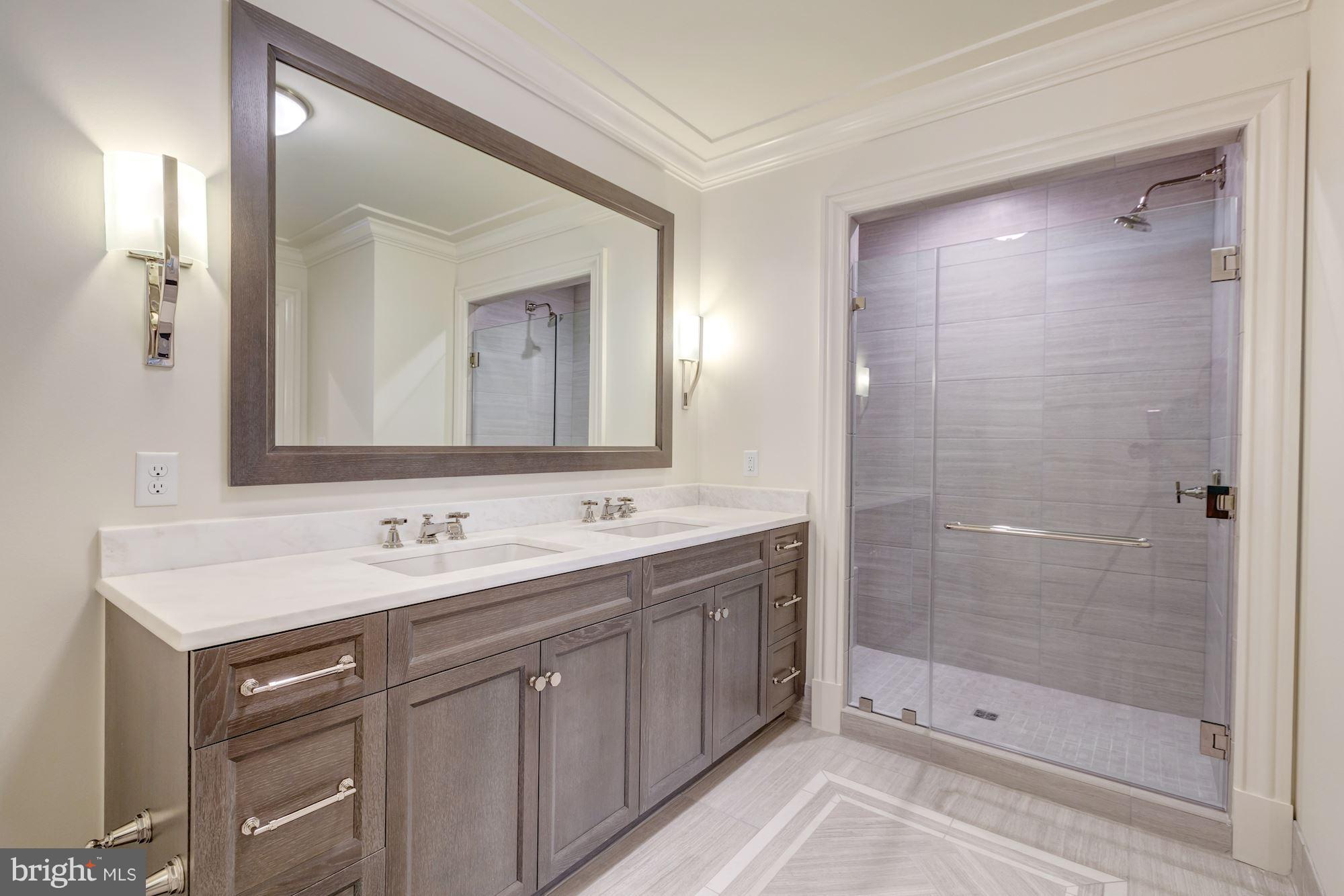 THE SIGNET - Residential Lease