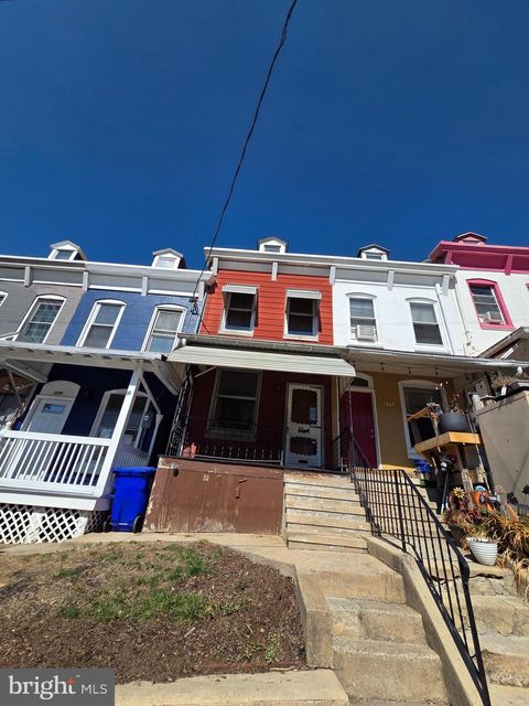 1241 GREEN STREET READING PA 19604