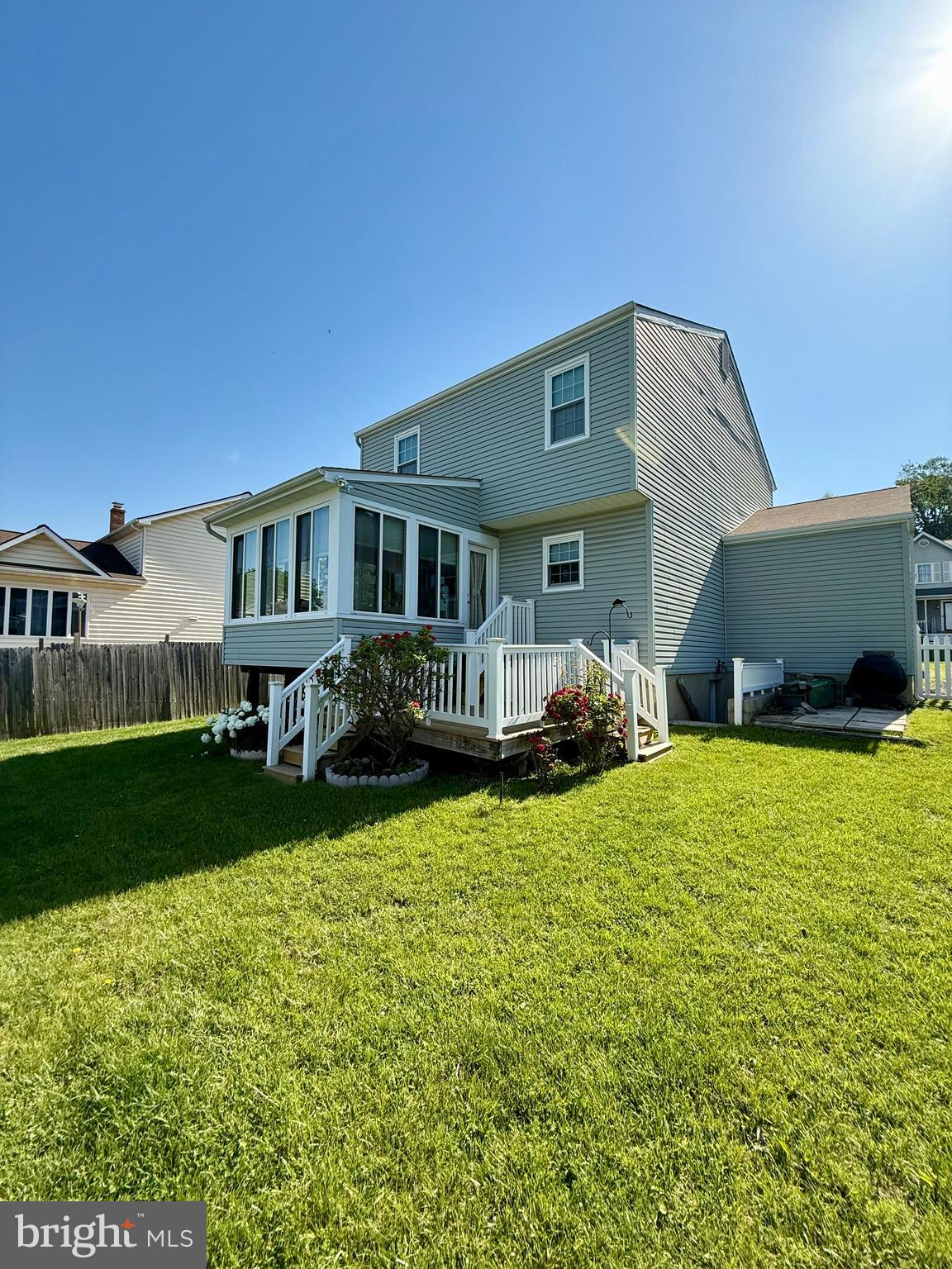 5614 CLIFF SIDE COURT