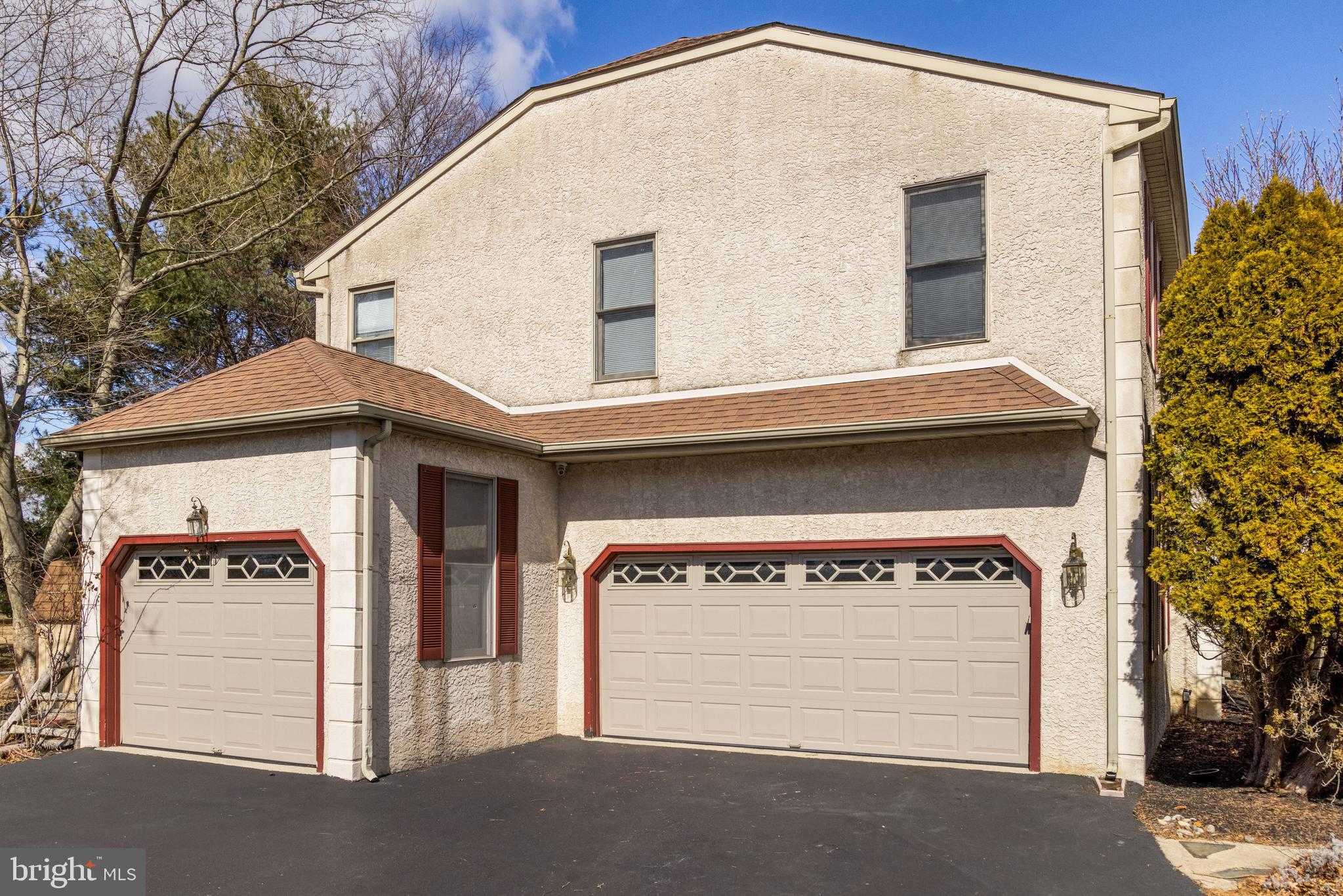 CEDAR GROVE FARM - Residential
