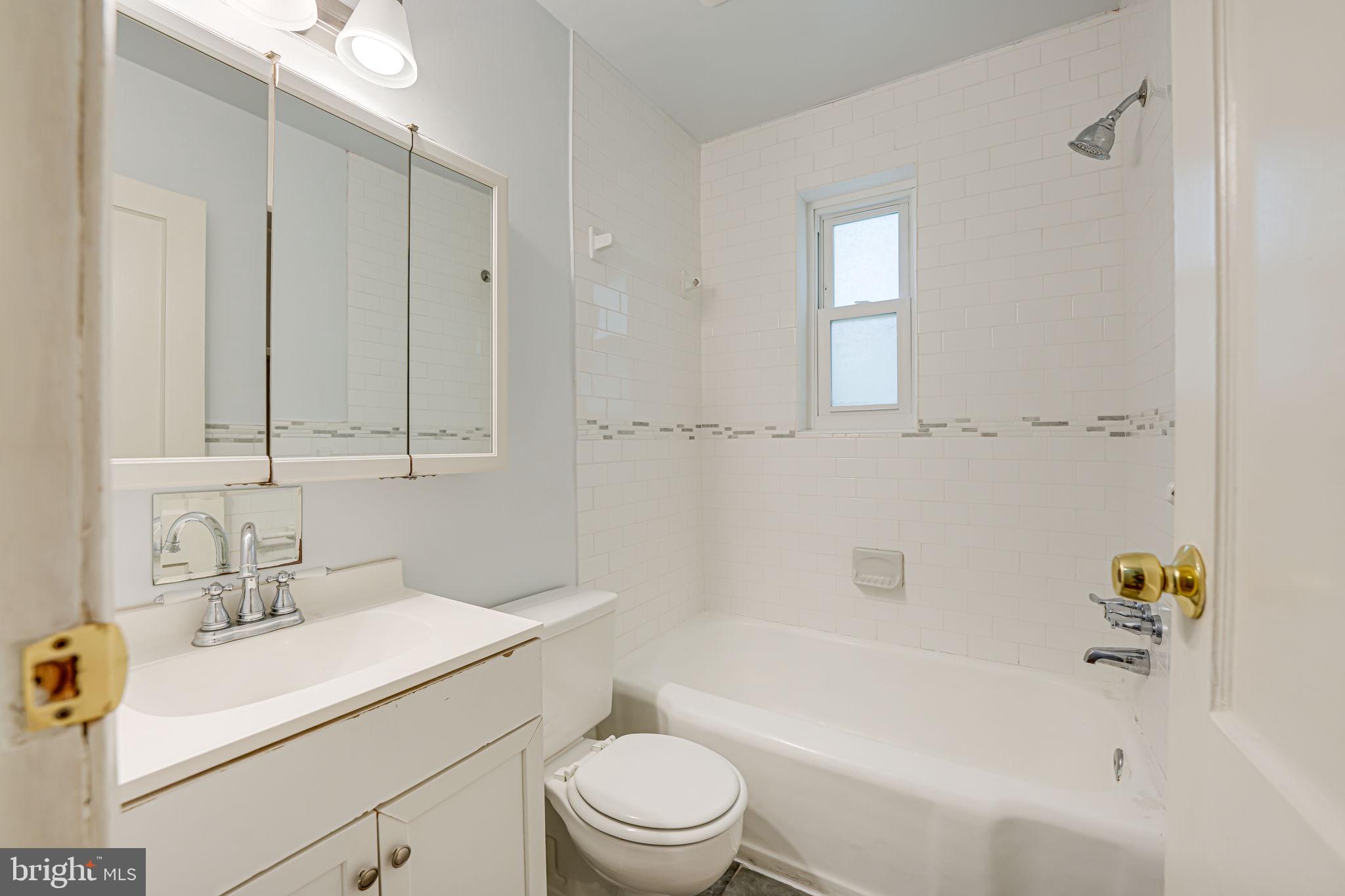 TAKOMA PARK - Residential Lease