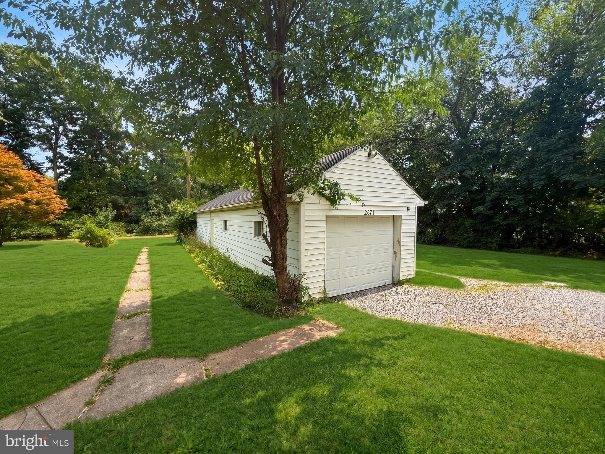 2671 N SUSQUEHANNA TRAIL