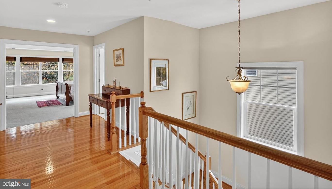 NORTH KENSINGTON - Residential