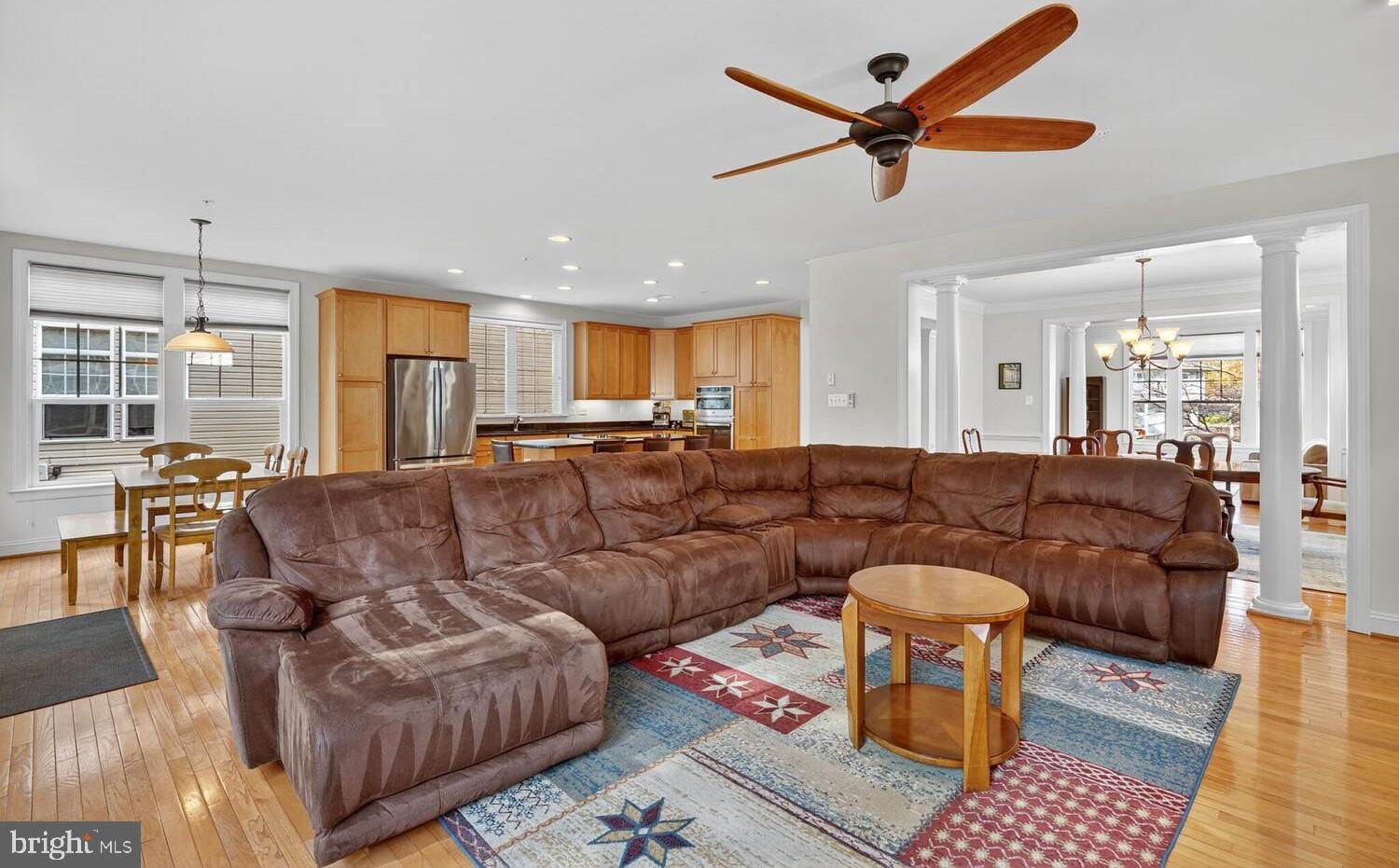 NORTH KENSINGTON - Residential