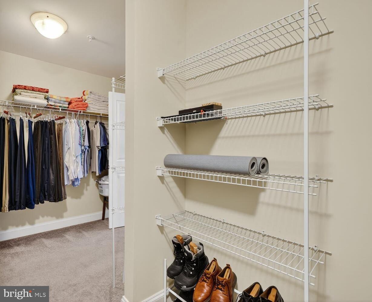 NORTH KENSINGTON - Residential