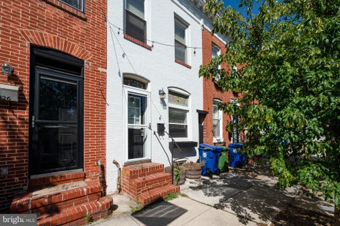 Townhouse For Rent - 2228 Essex Street<br/> BALTIMORE, MD 21231
