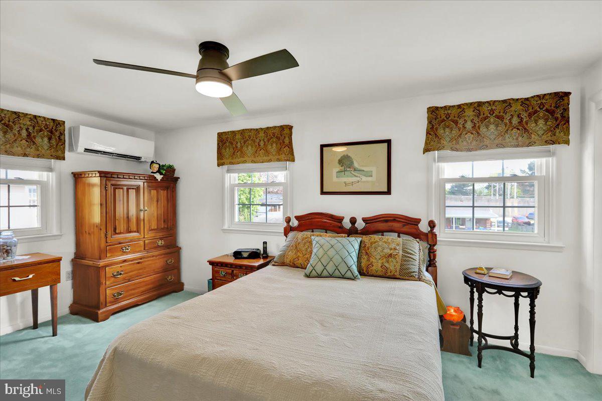 WYOMISSING HILLS - Residential