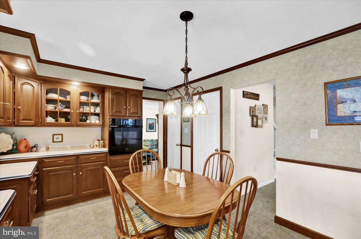 WYOMISSING HILLS - Residential