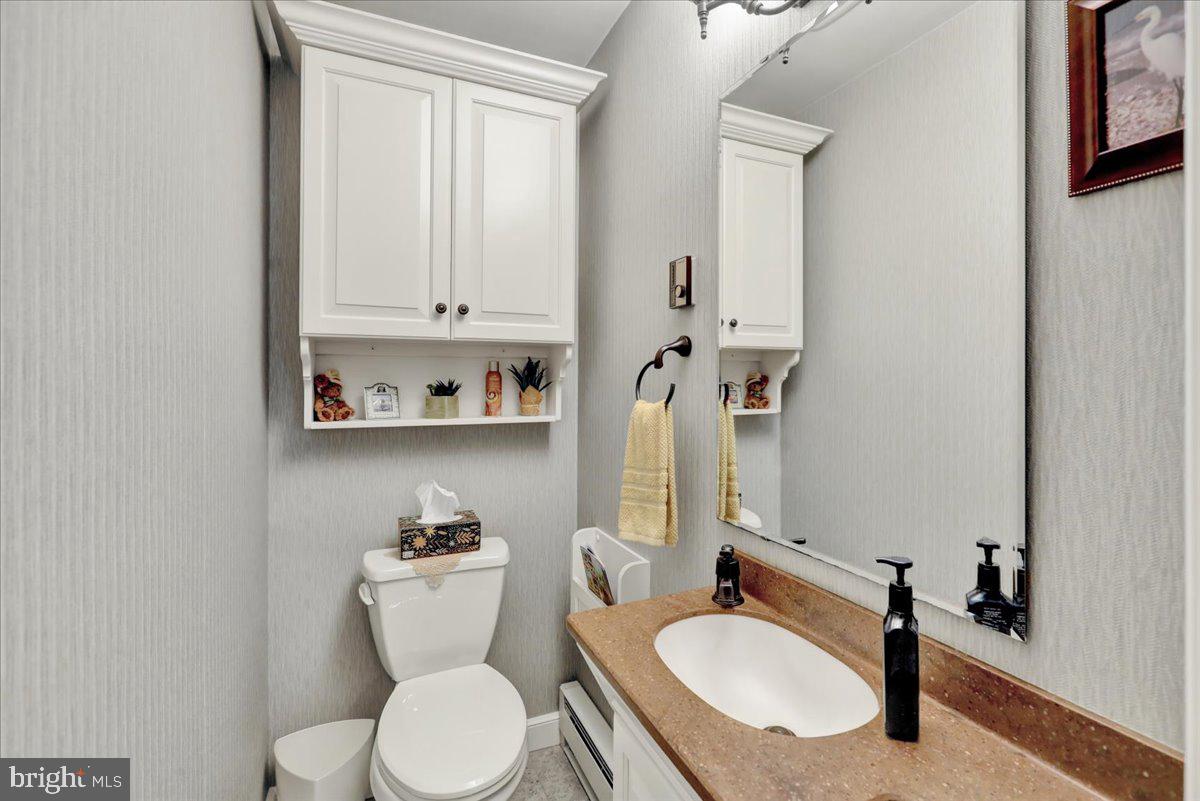 WYOMISSING HILLS - Residential