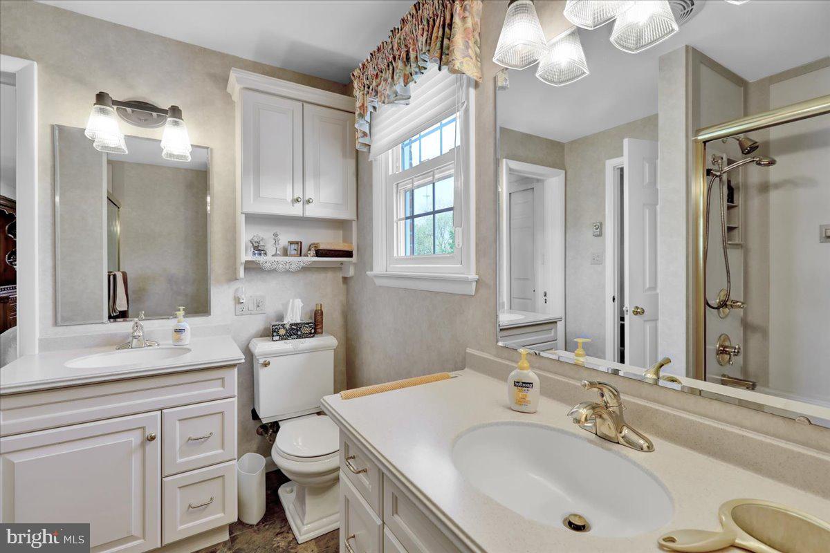WYOMISSING HILLS - Residential