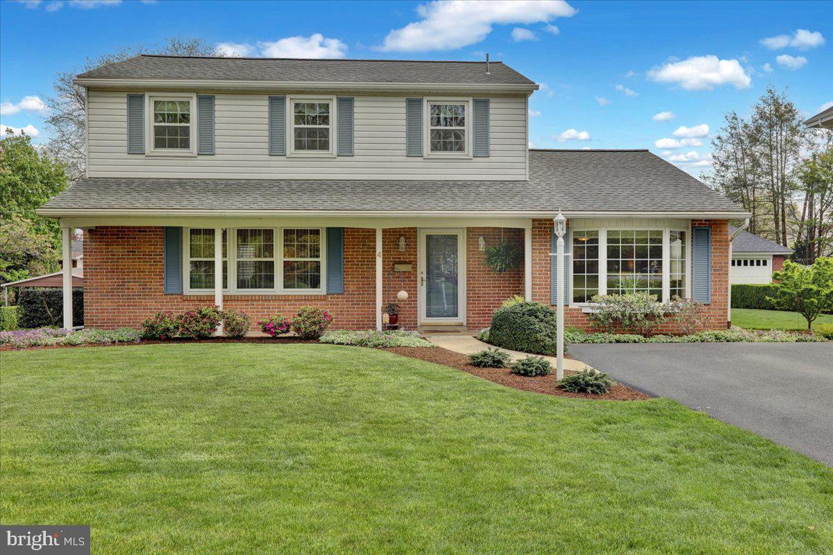WYOMISSING HILLS - Residential