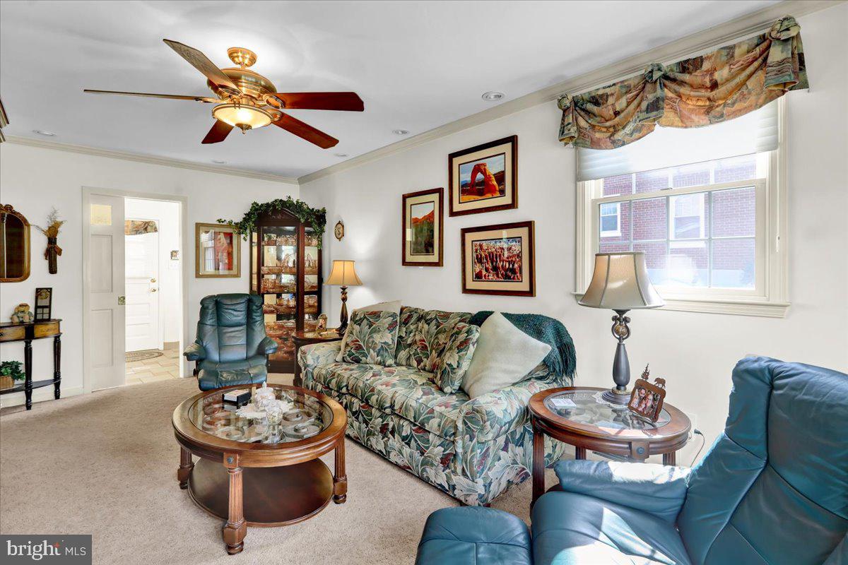 WYOMISSING HILLS - Residential
