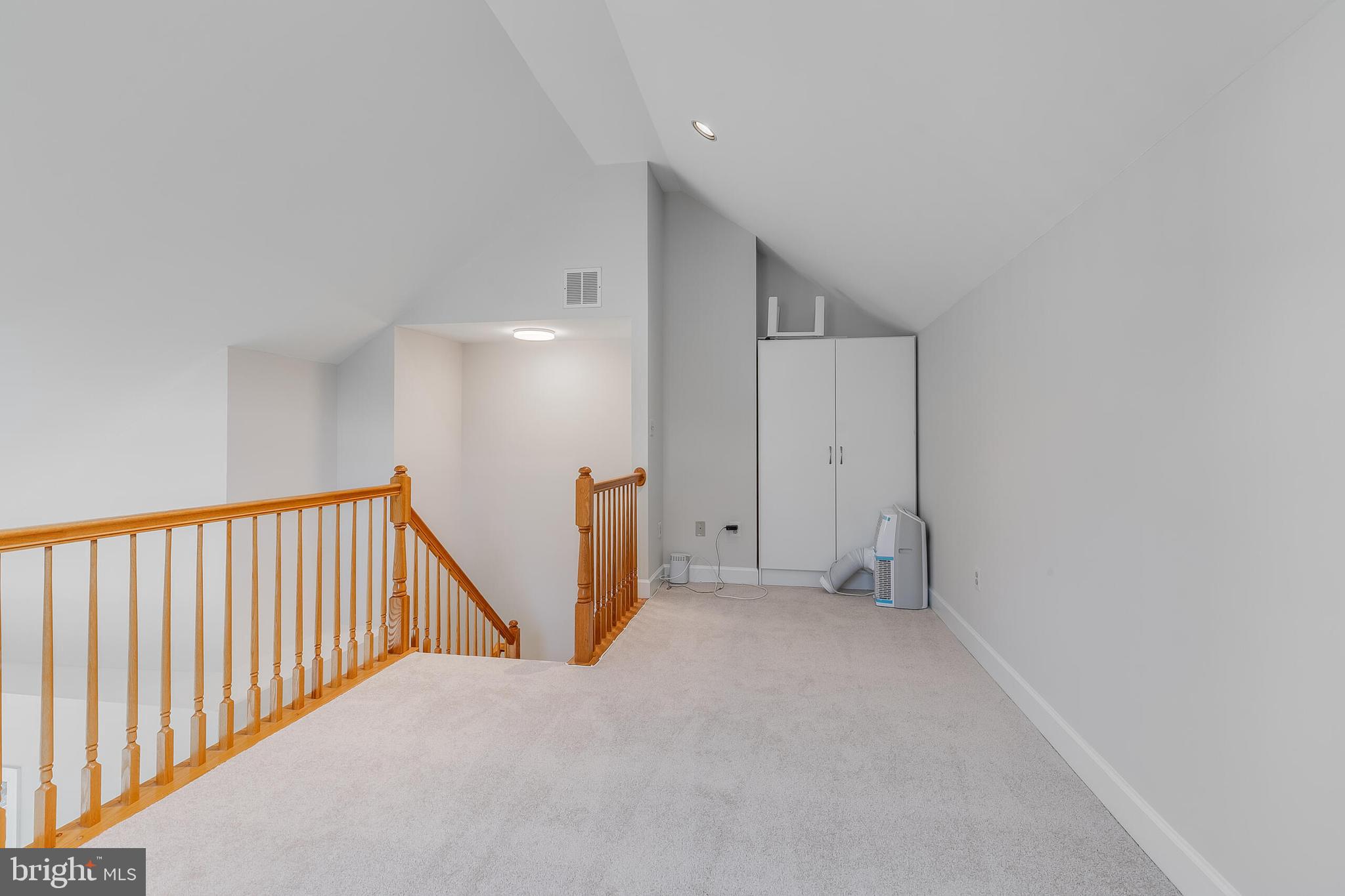 BALLSTON CREST - Residential Lease