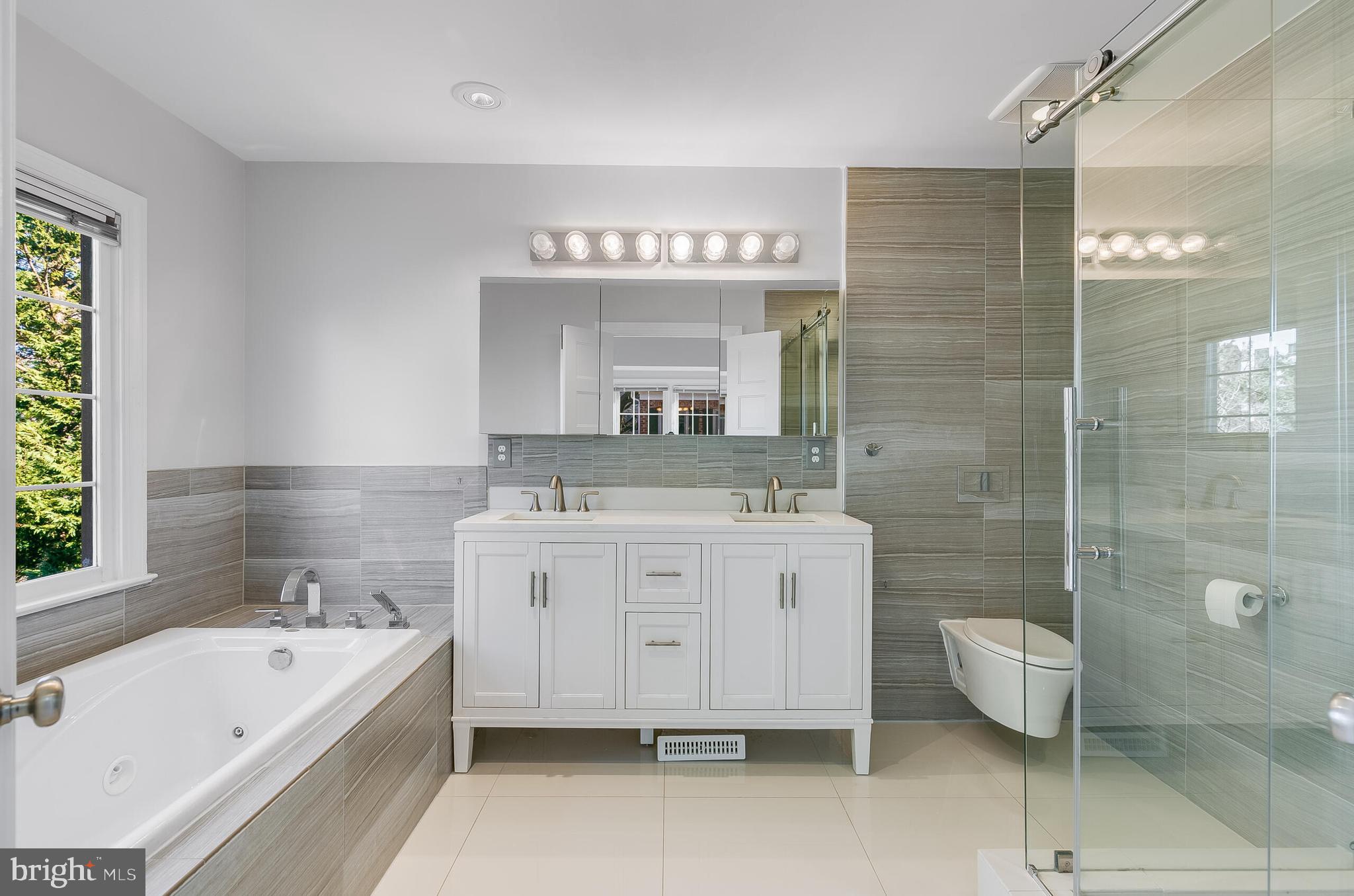 BALLSTON CREST - Residential Lease