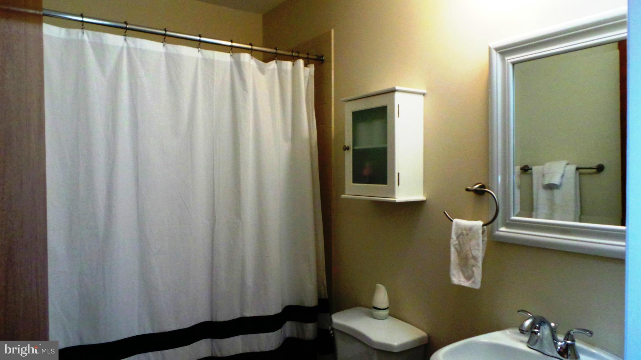 BESS MAR ESTATES - Residential