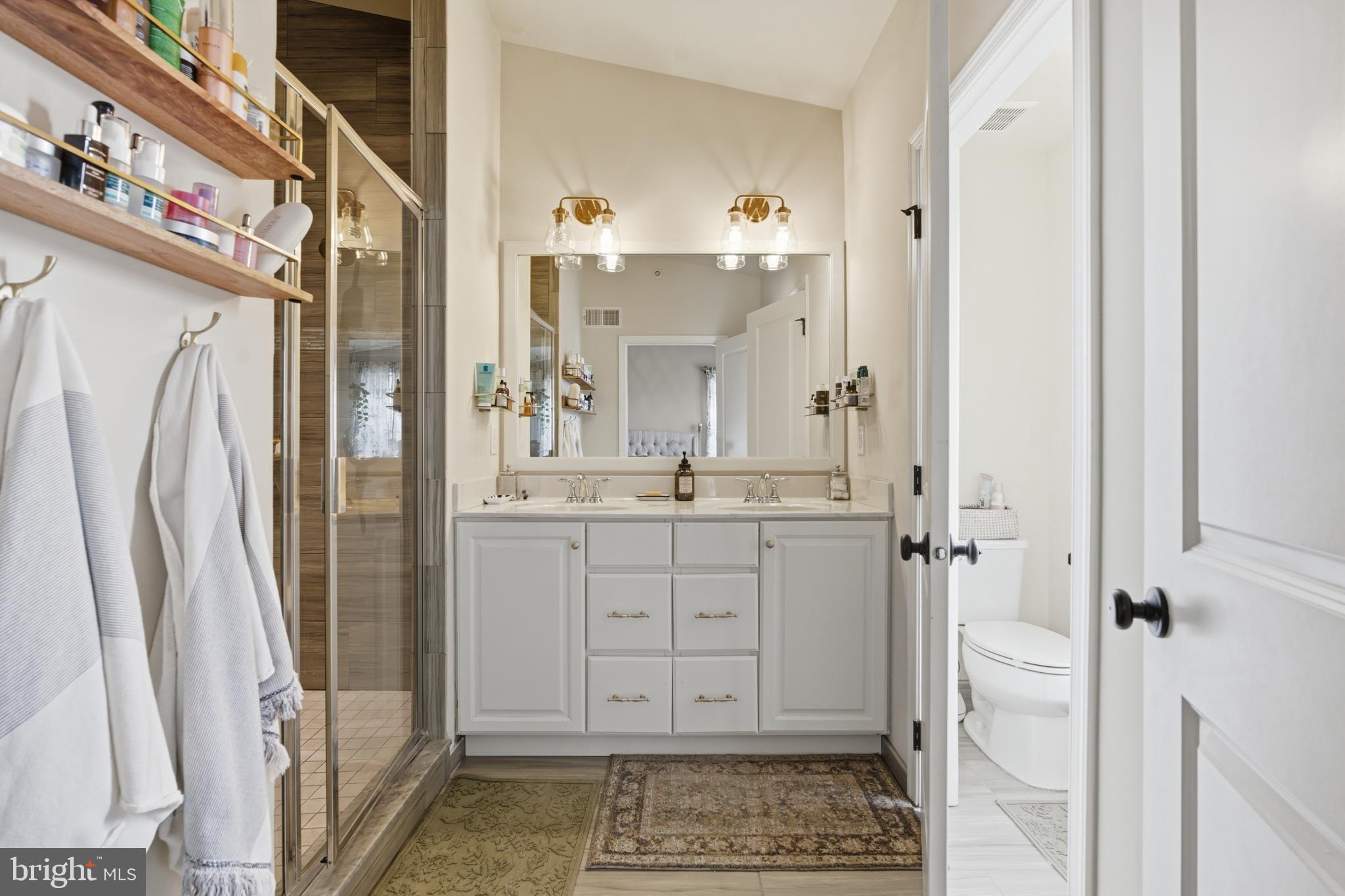 RAVENSCLIFF - Residential