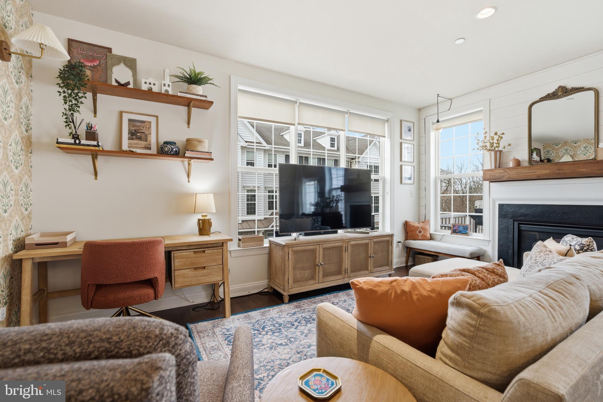 RAVENSCLIFF - Residential