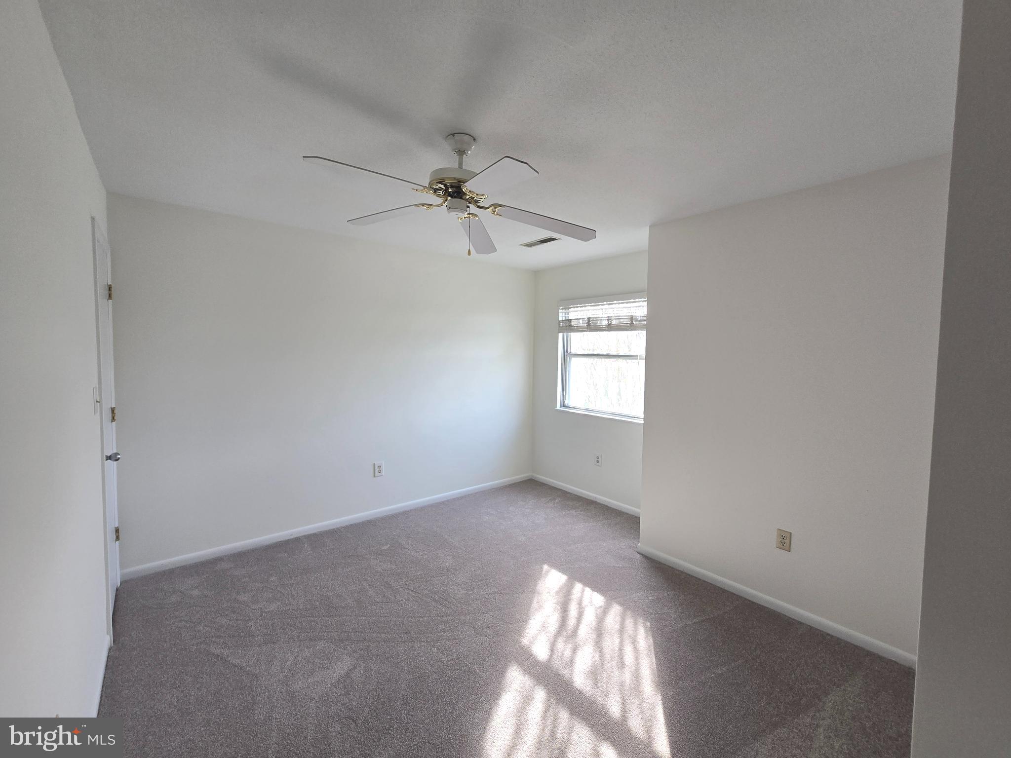 MALLARD LAKES - Residential