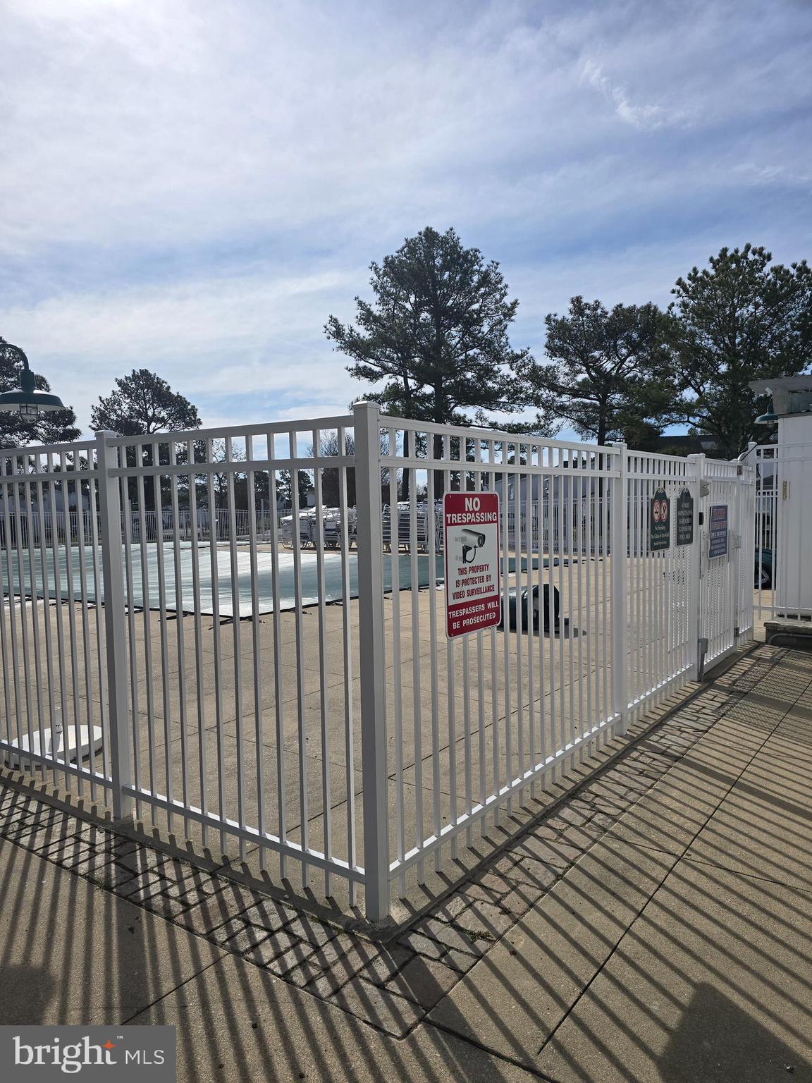 MALLARD LAKES - Residential