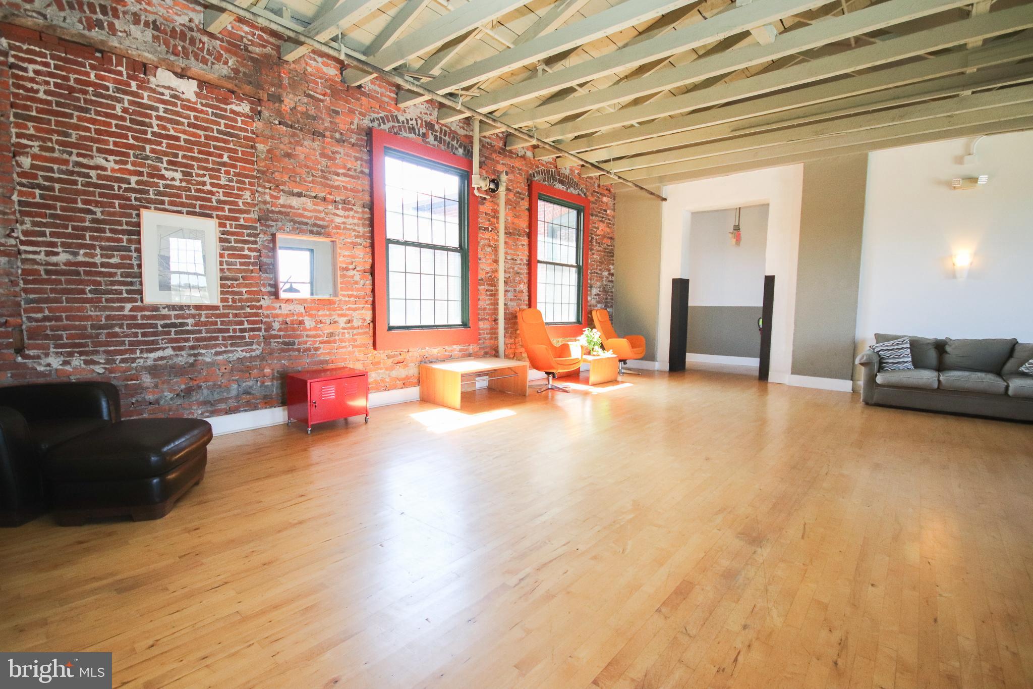 BYRNE LOFTS - Residential Lease