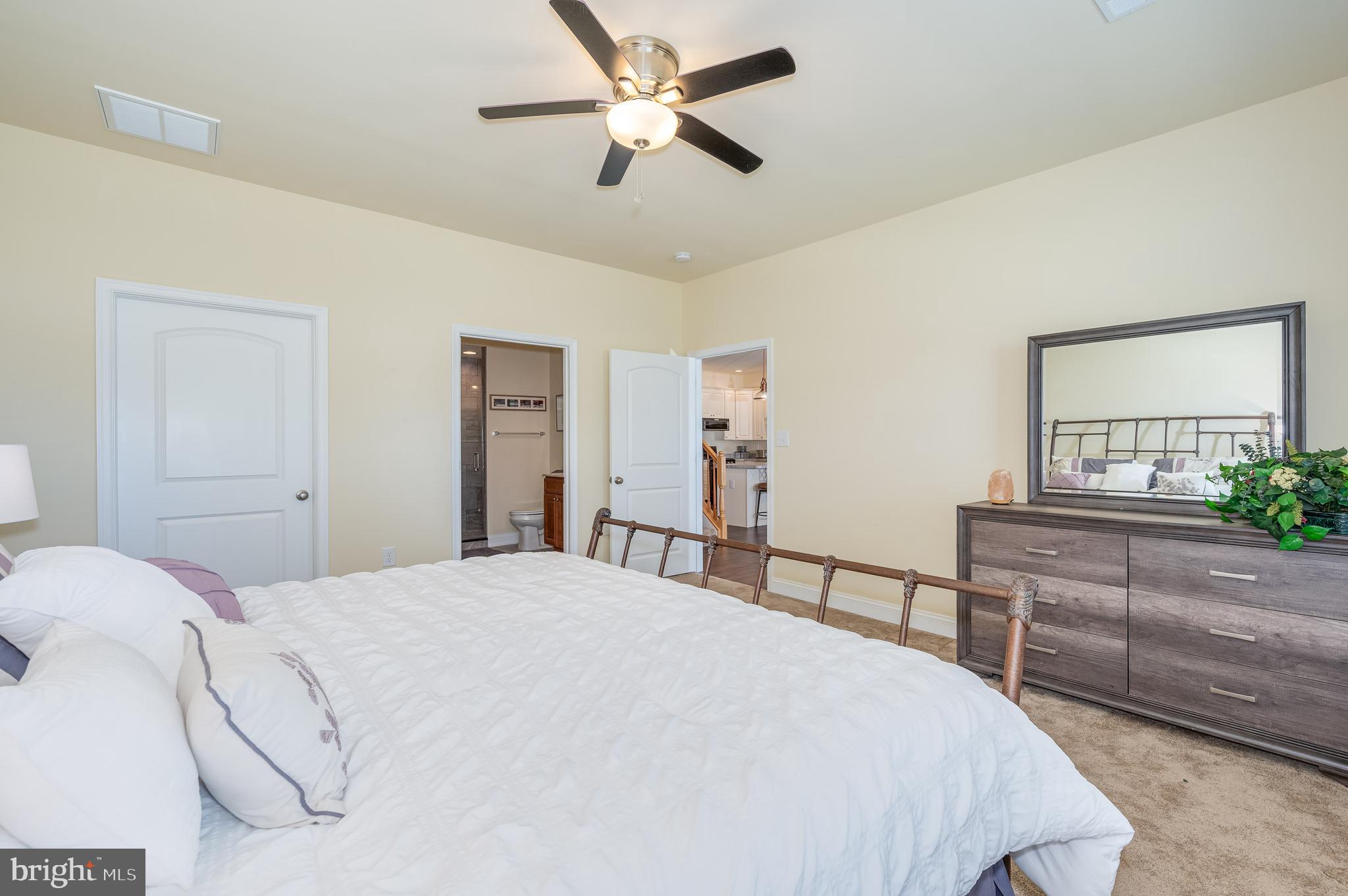 LOCUST HILL - Residential