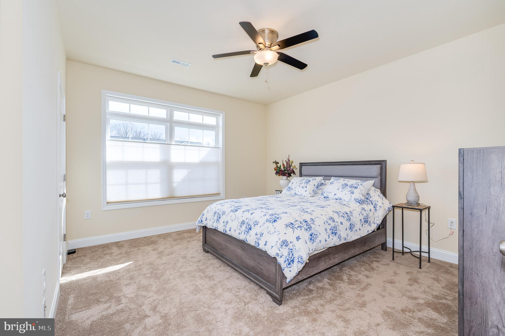 LOCUST HILL - Residential