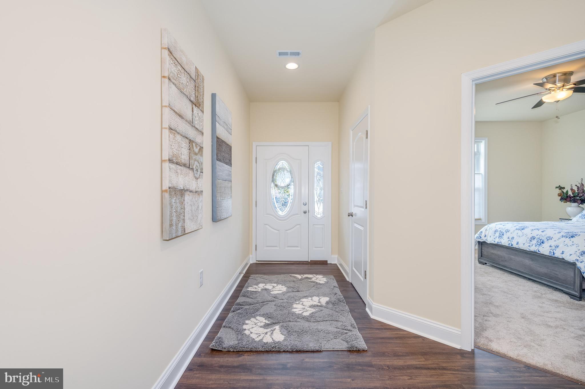 LOCUST HILL - Residential