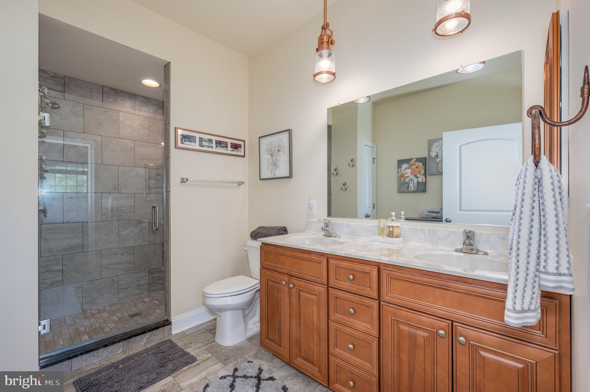 LOCUST HILL - Residential