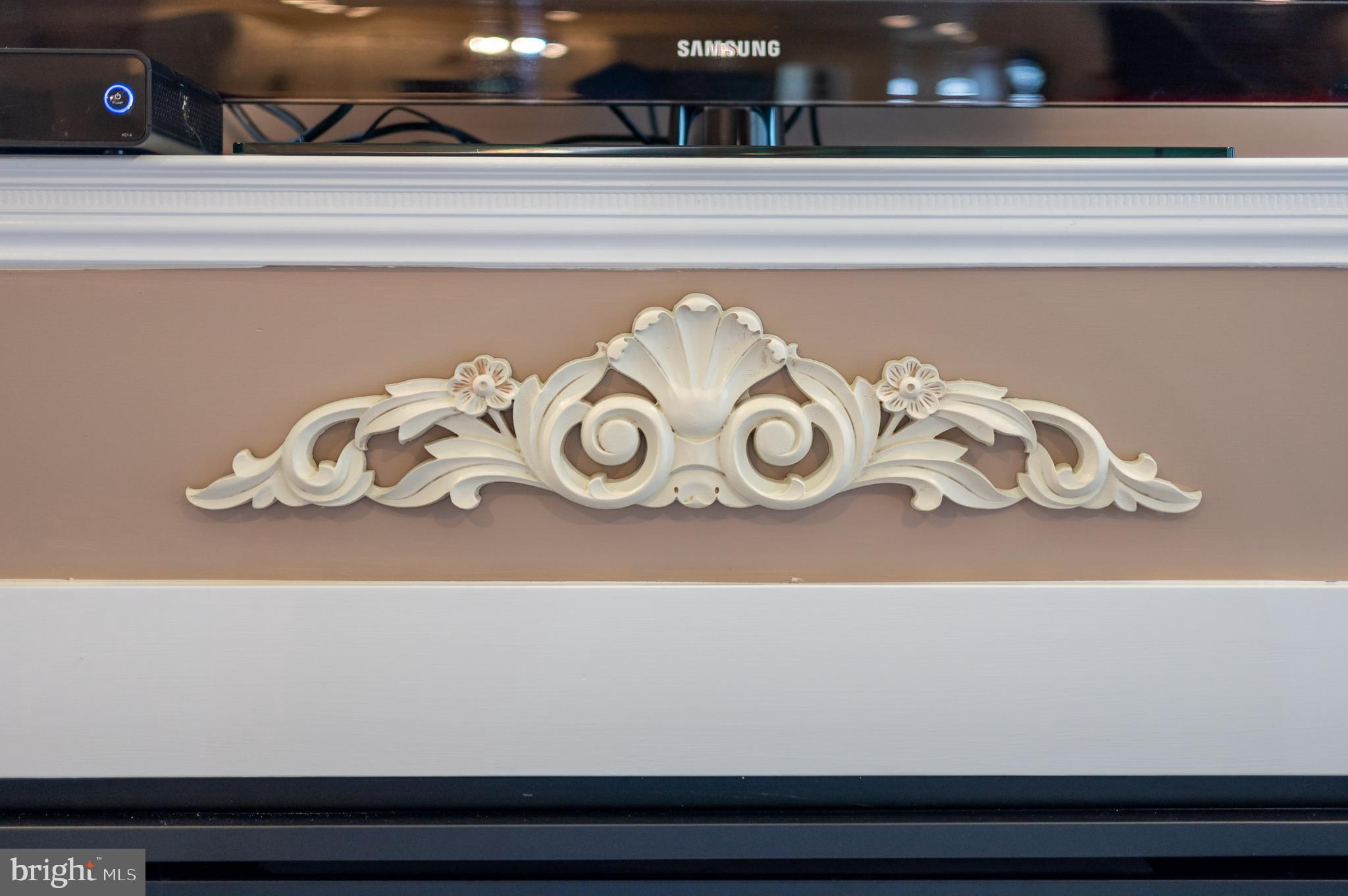 LOCUST HILL - Residential