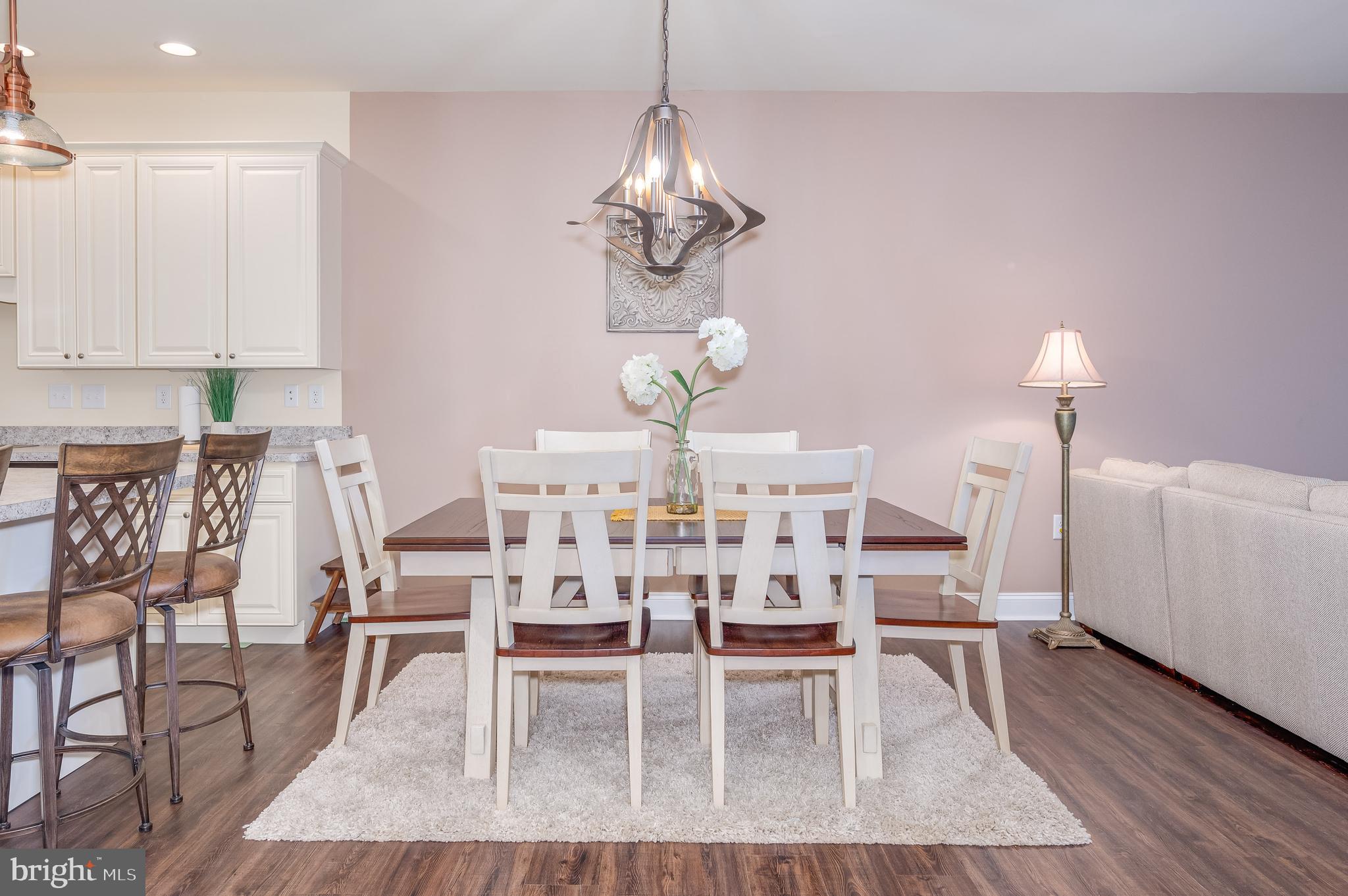 LOCUST HILL - Residential