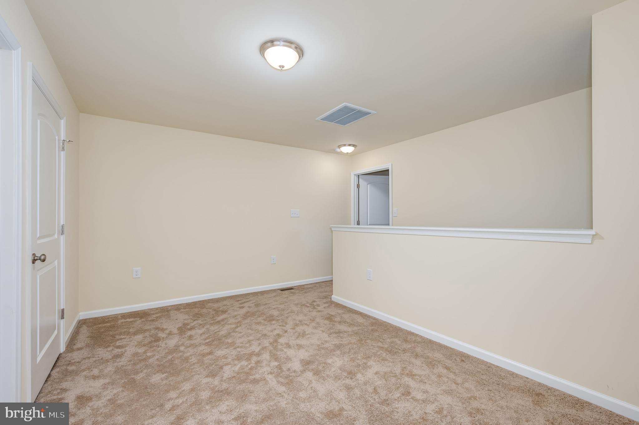 LOCUST HILL - Residential