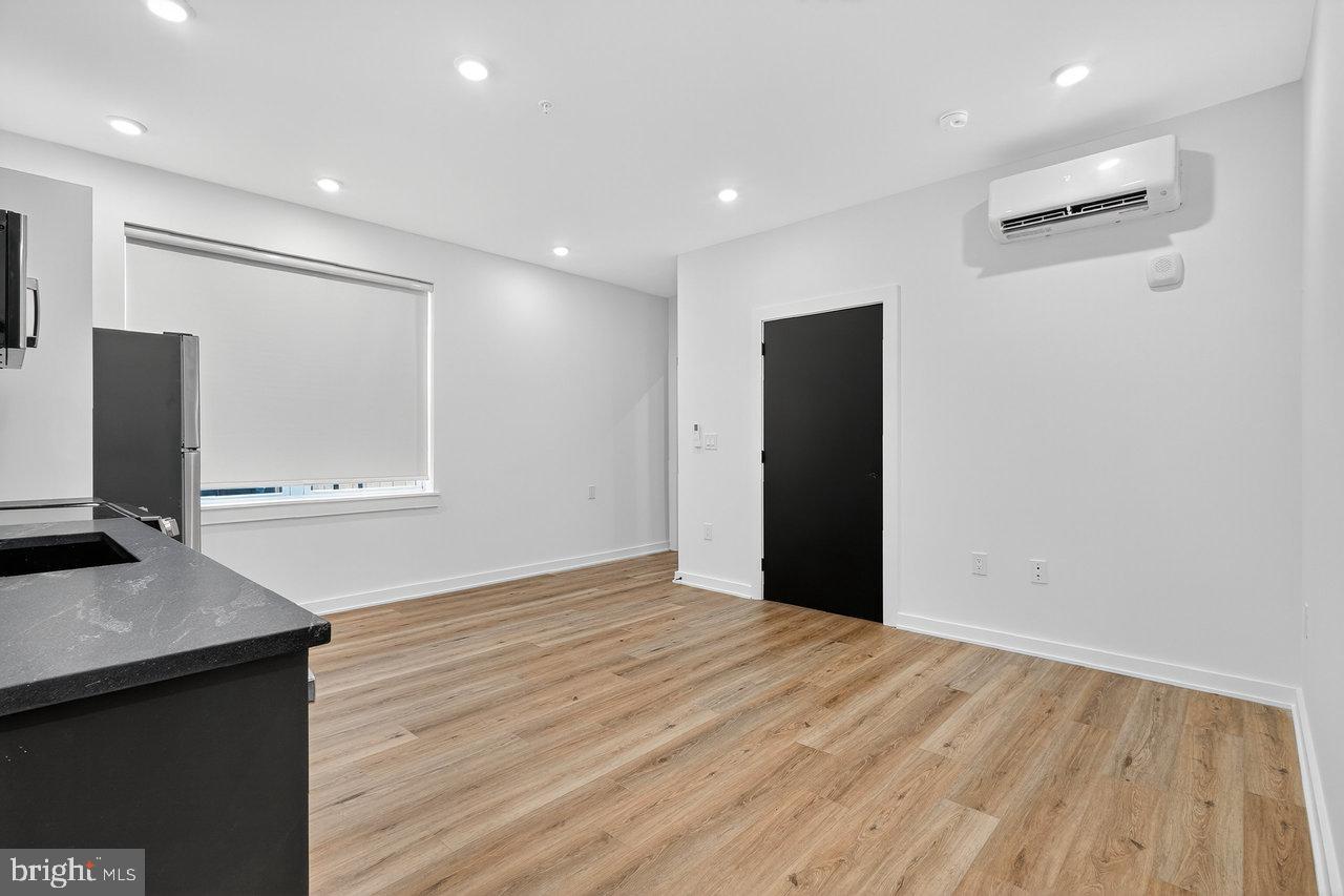 WEST KENSINGTON - Residential Lease