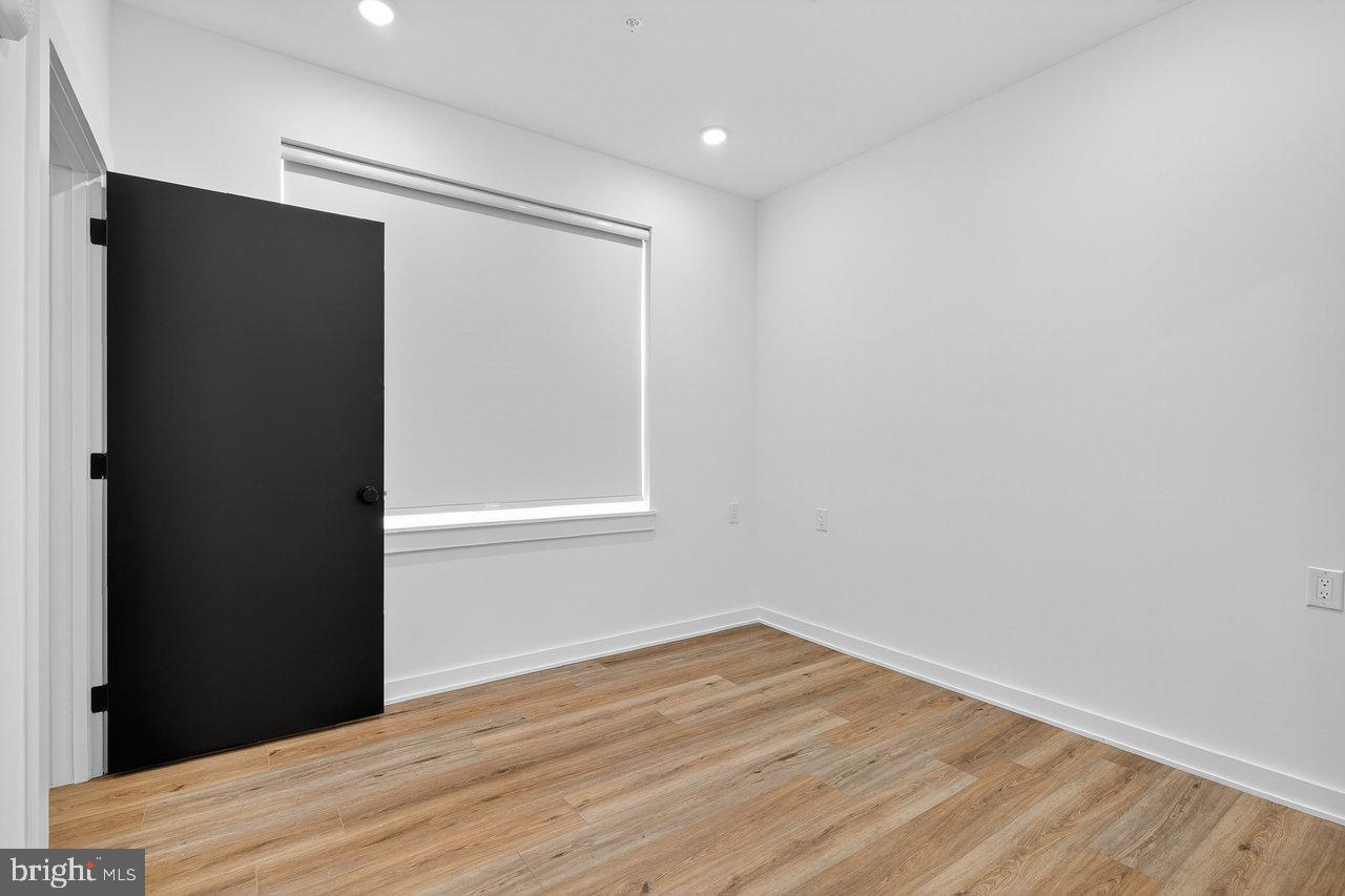 WEST KENSINGTON - Residential Lease