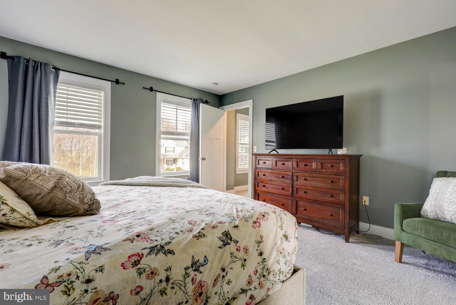 STONEY POINTE - Residential