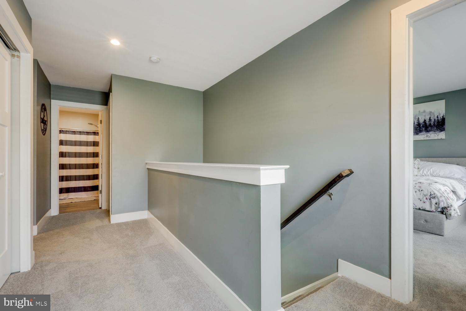 STONEY POINTE - Residential